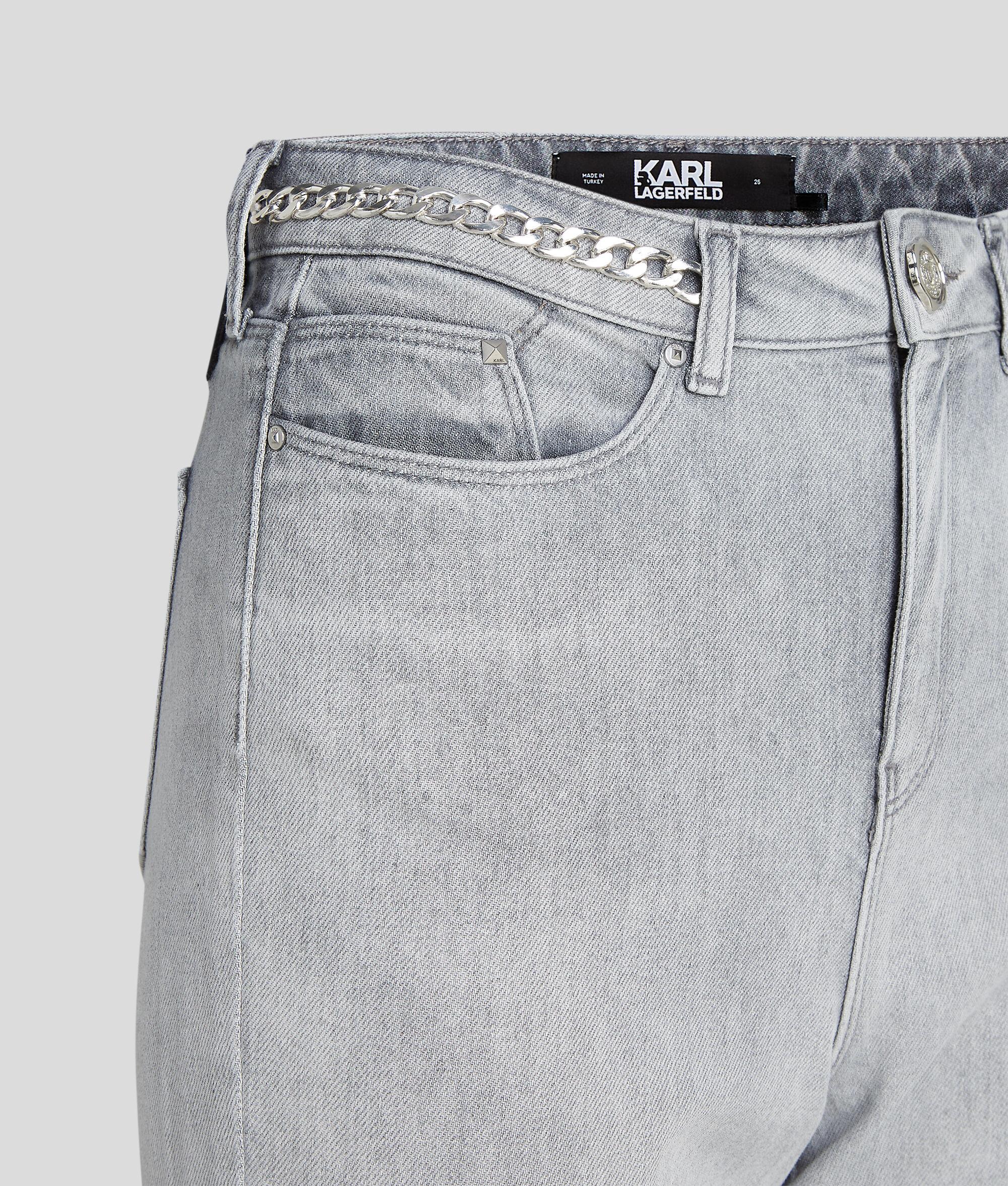 CHAIN DETAIL STRAIGHT JEANS Product Image