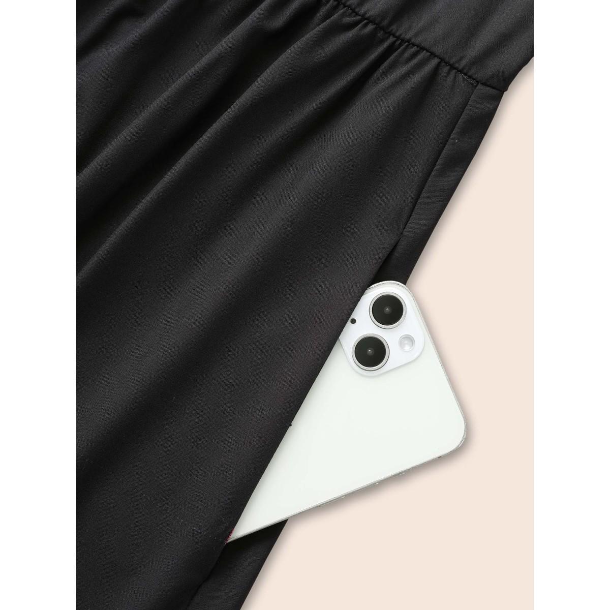 Plus Size V Neck Bandana Print Elastic Waist Dress Black Women Resort Gathered V-neck Elbow-length sleeve Curvy BloomChic 26/4X Product Image