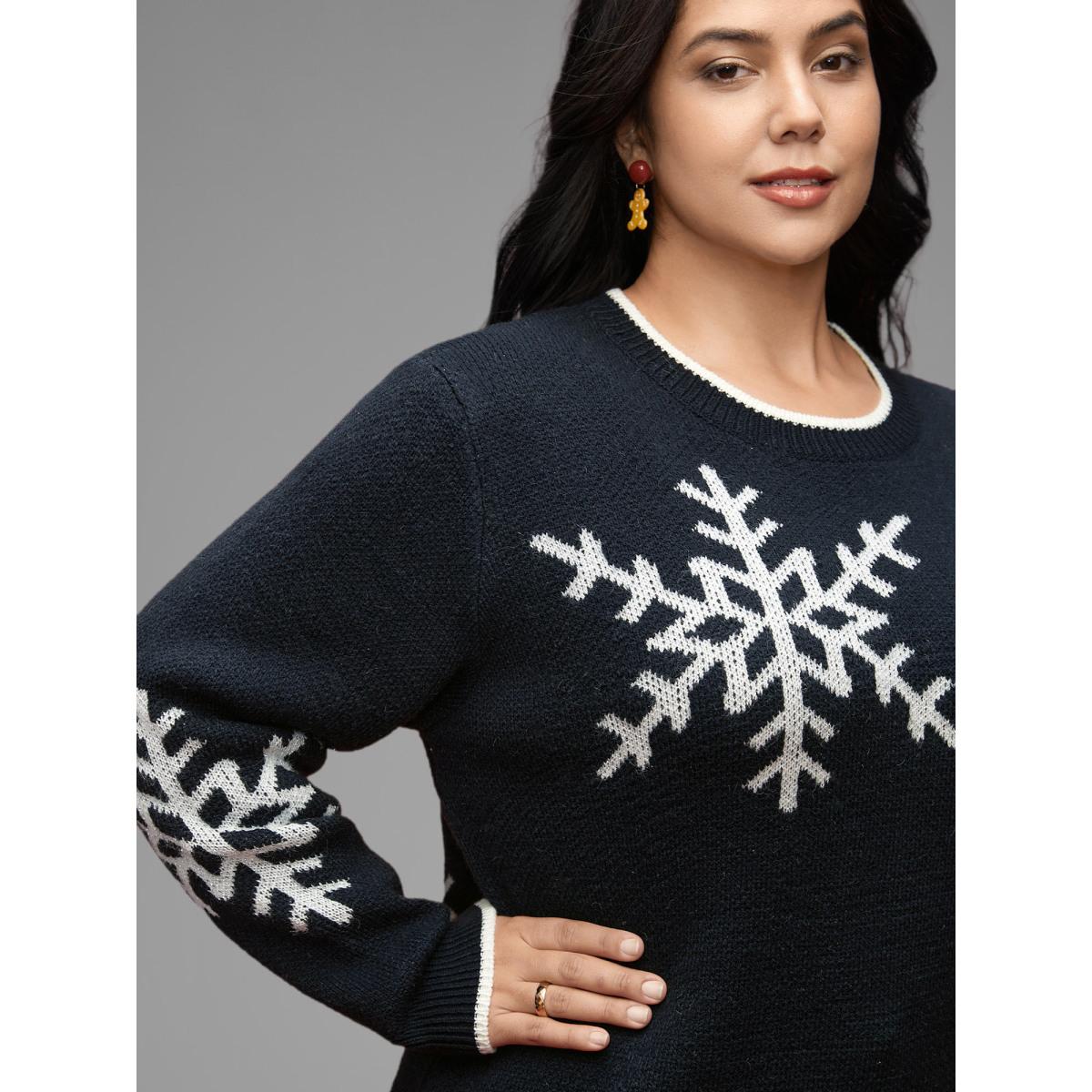 Plus Size Snowflakes Pattern Contrasting Hem Pullover Indigo Women Casual Loose Long Sleeve Round Neck Everyday Pullovers BloomChic 12/L Product Image