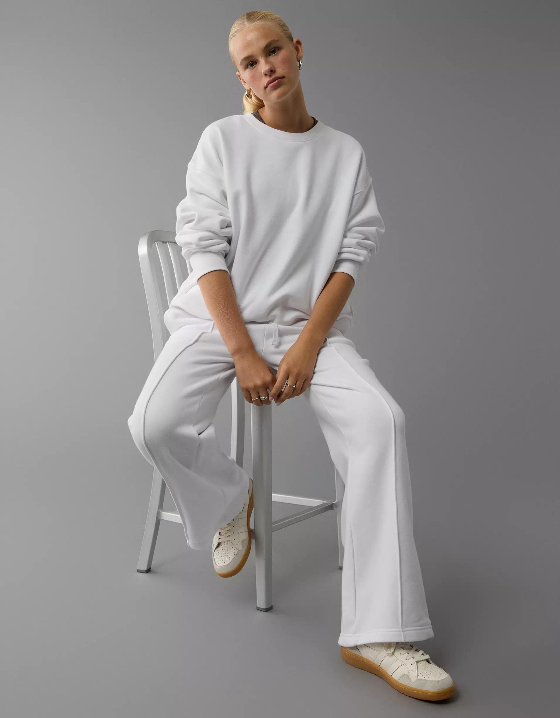 AE Everyday Luxe Crew Neck Sweatshirt Product Image