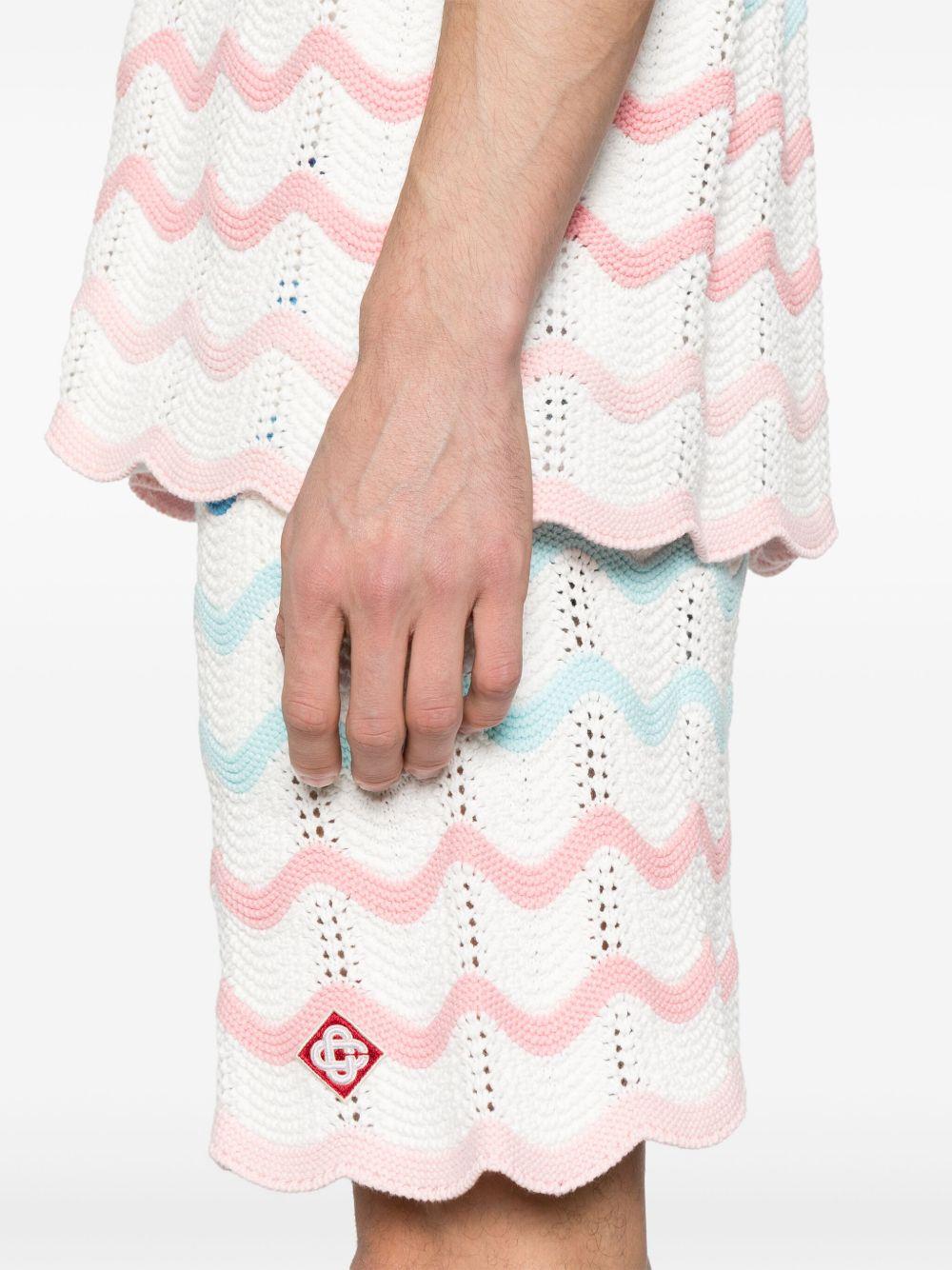 Wave shorts Product Image