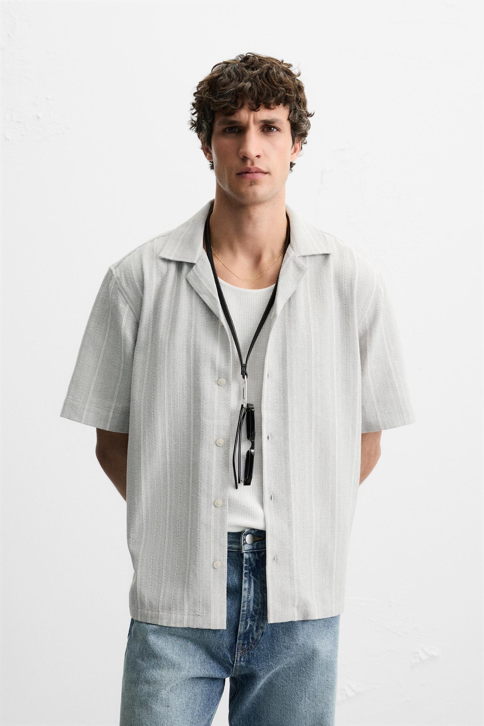 TEXTURED STRIPE SHIRT Product Image