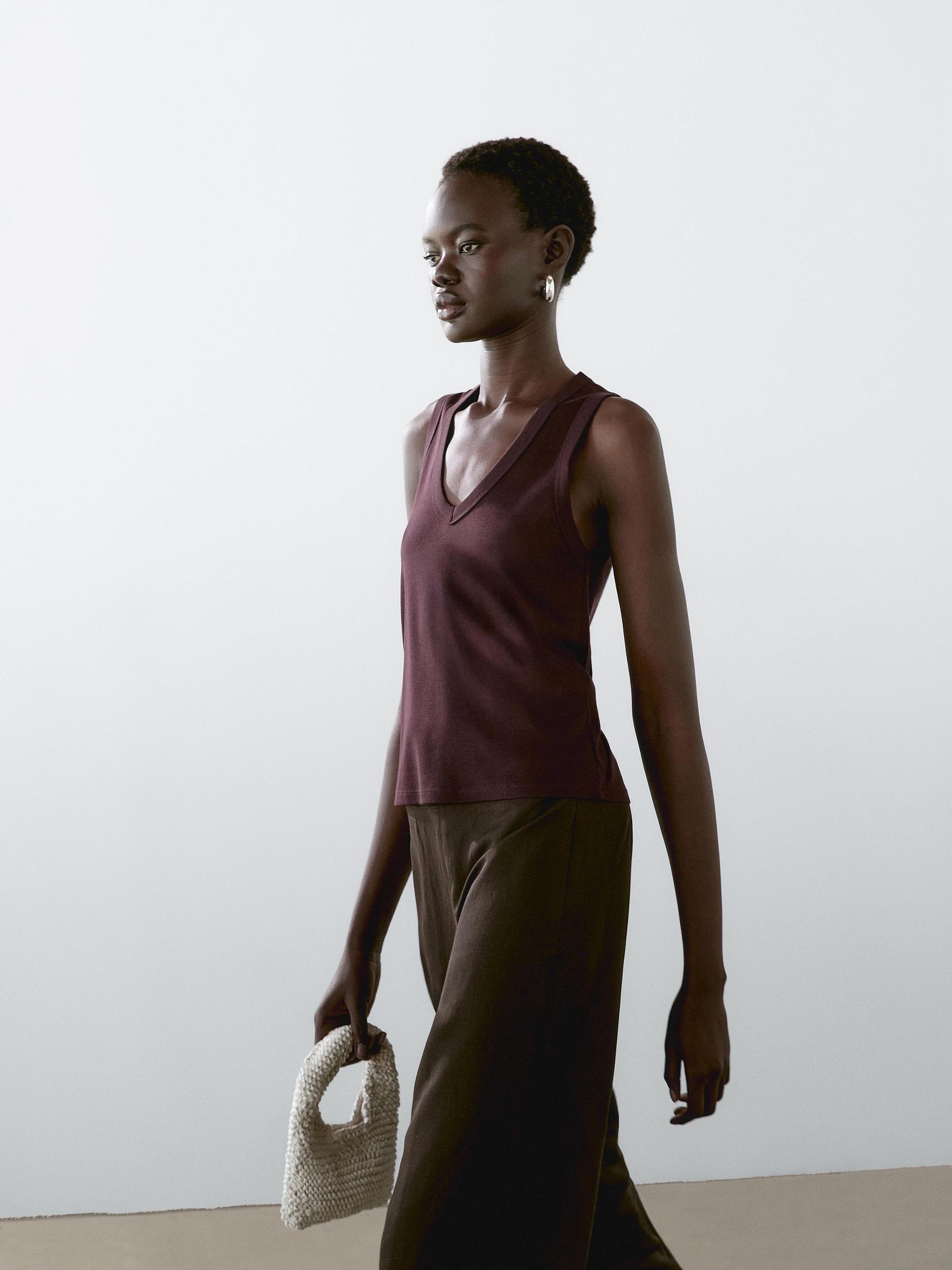 Sleeveless mercerised cotton T-shirt Product Image