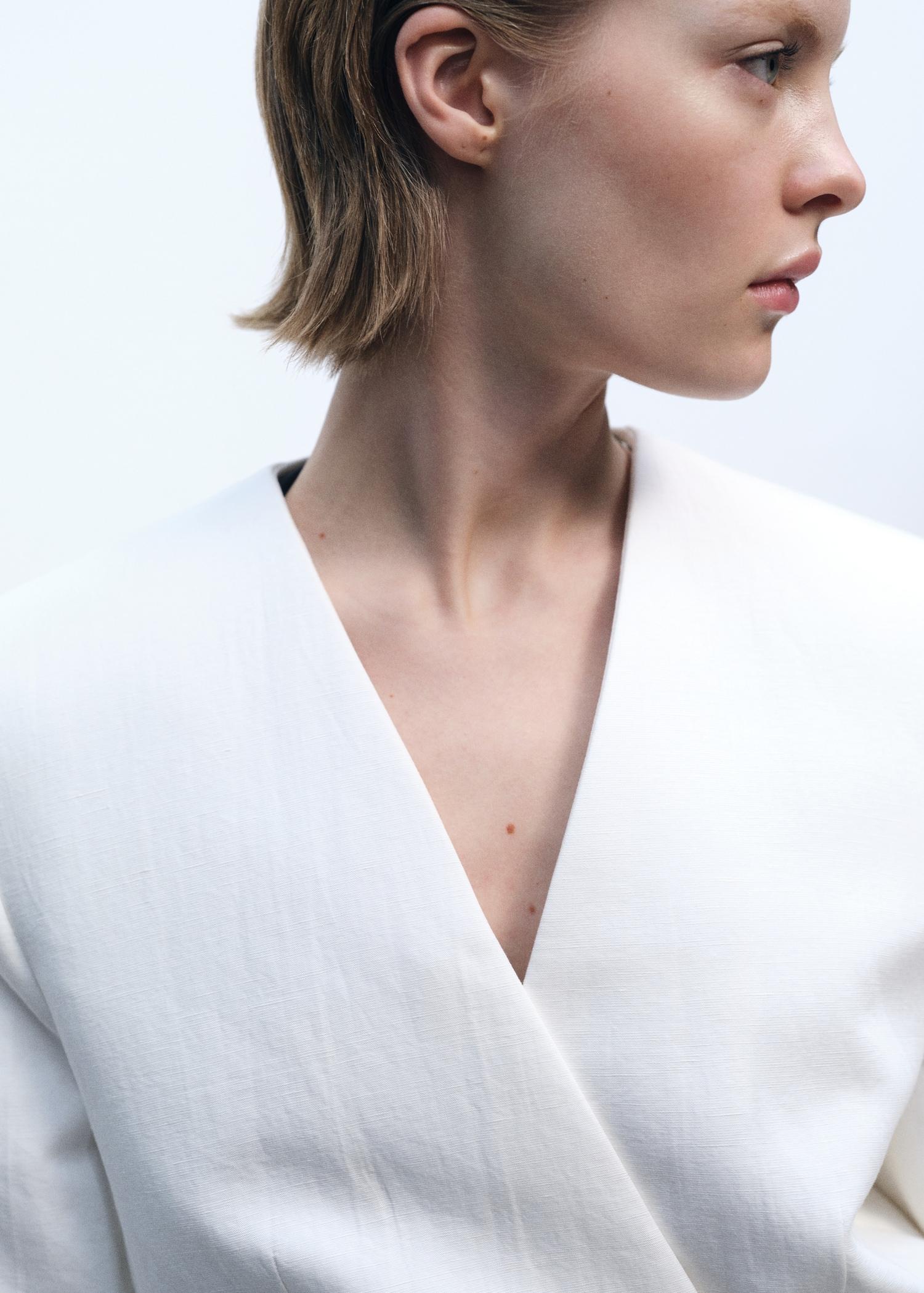 Lyocell and linen-blend blazer - Women | MANGO USA Product Image