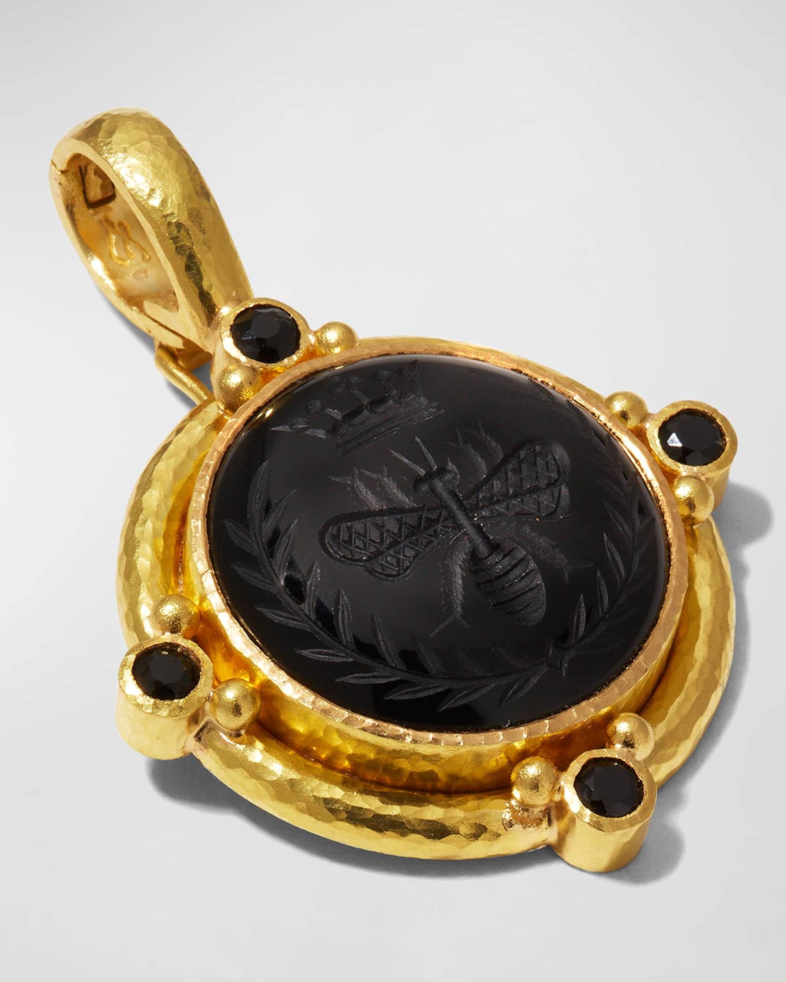 19K Queen Bee Carved Onyx Pendant Product Image