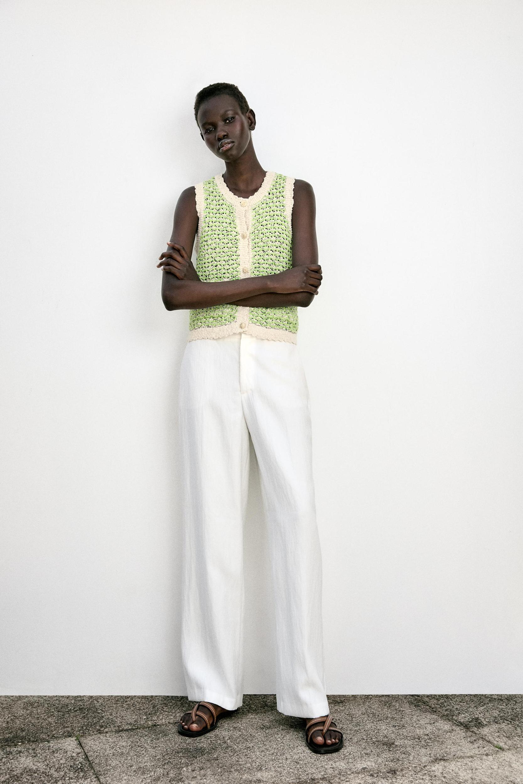 TEXTURED KNIT TOP Product Image