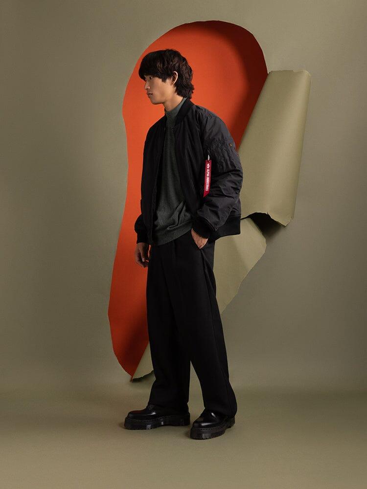 REVERSIBLE ONION QUILTED MA-1 BOMBER JACKET Male Product Image