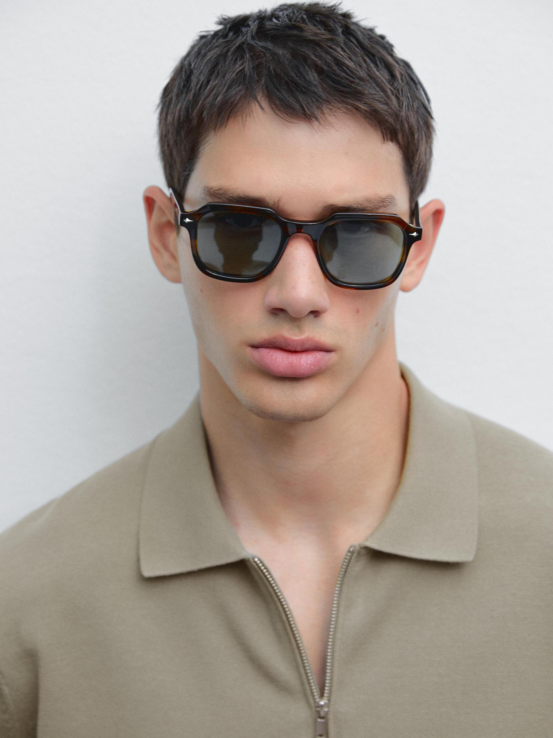 Cotton knit quarter-zip polo shirt Product Image