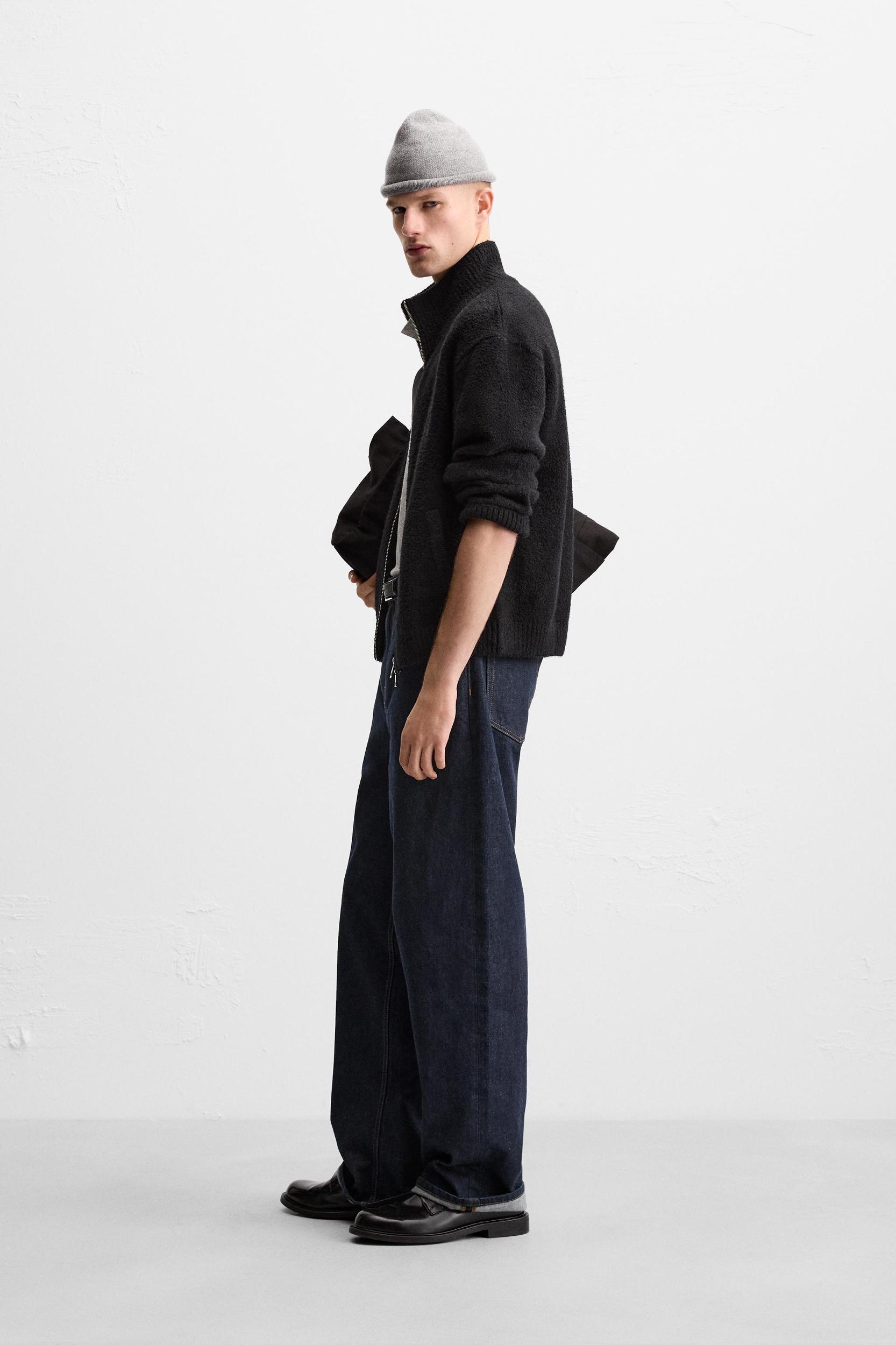 ZIP CARDIGAN Product Image