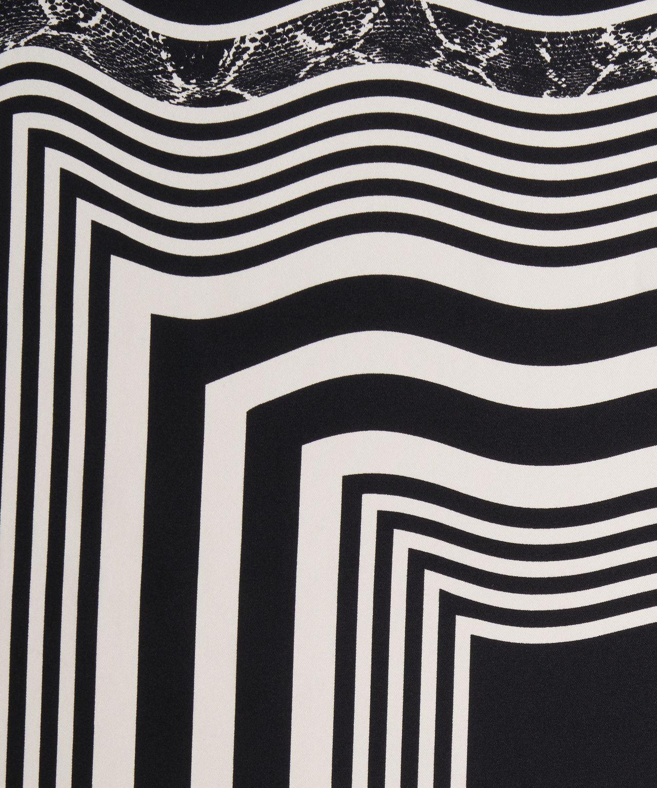 Scarf with print Product Image