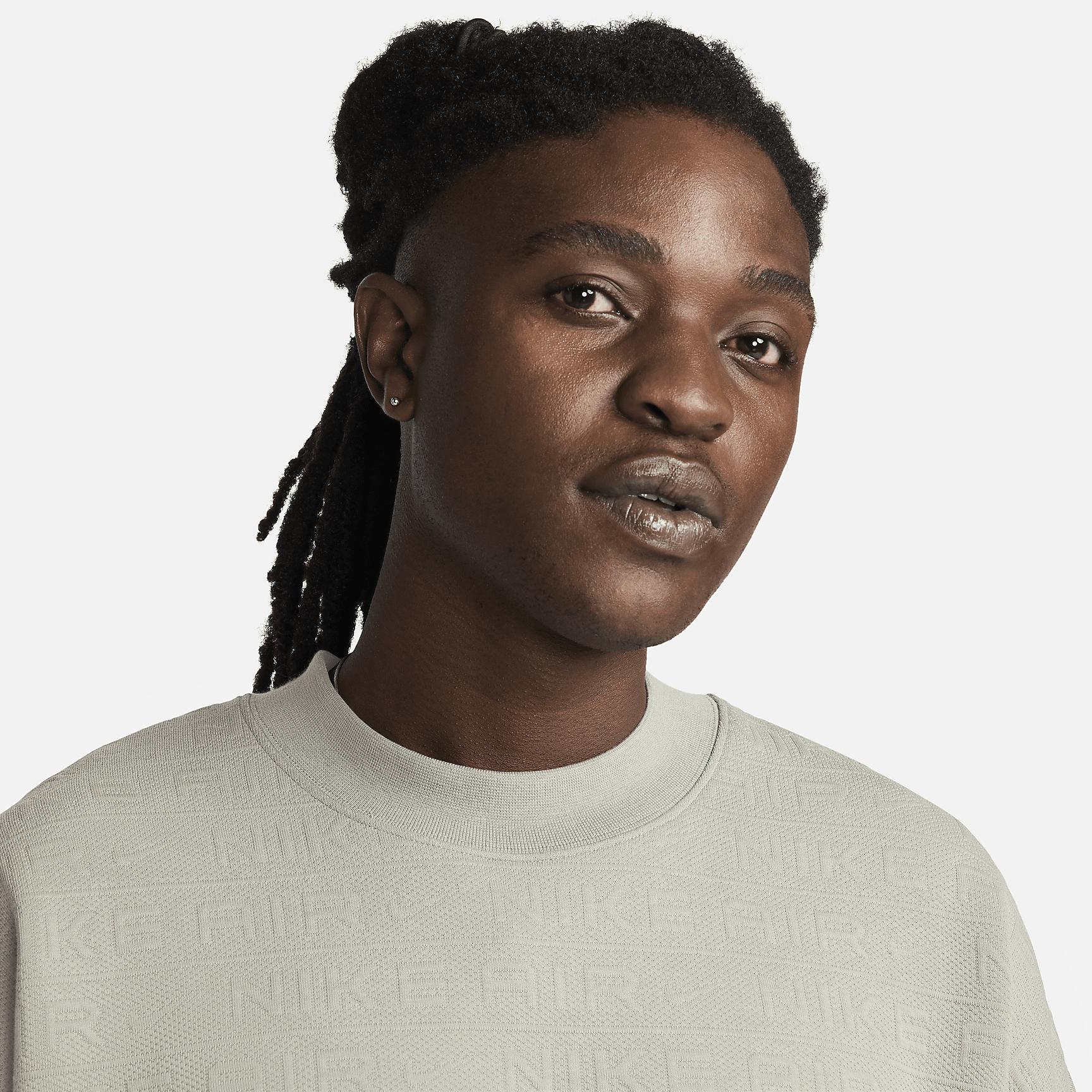 Nike Sportswear Air Men's Top Product Image