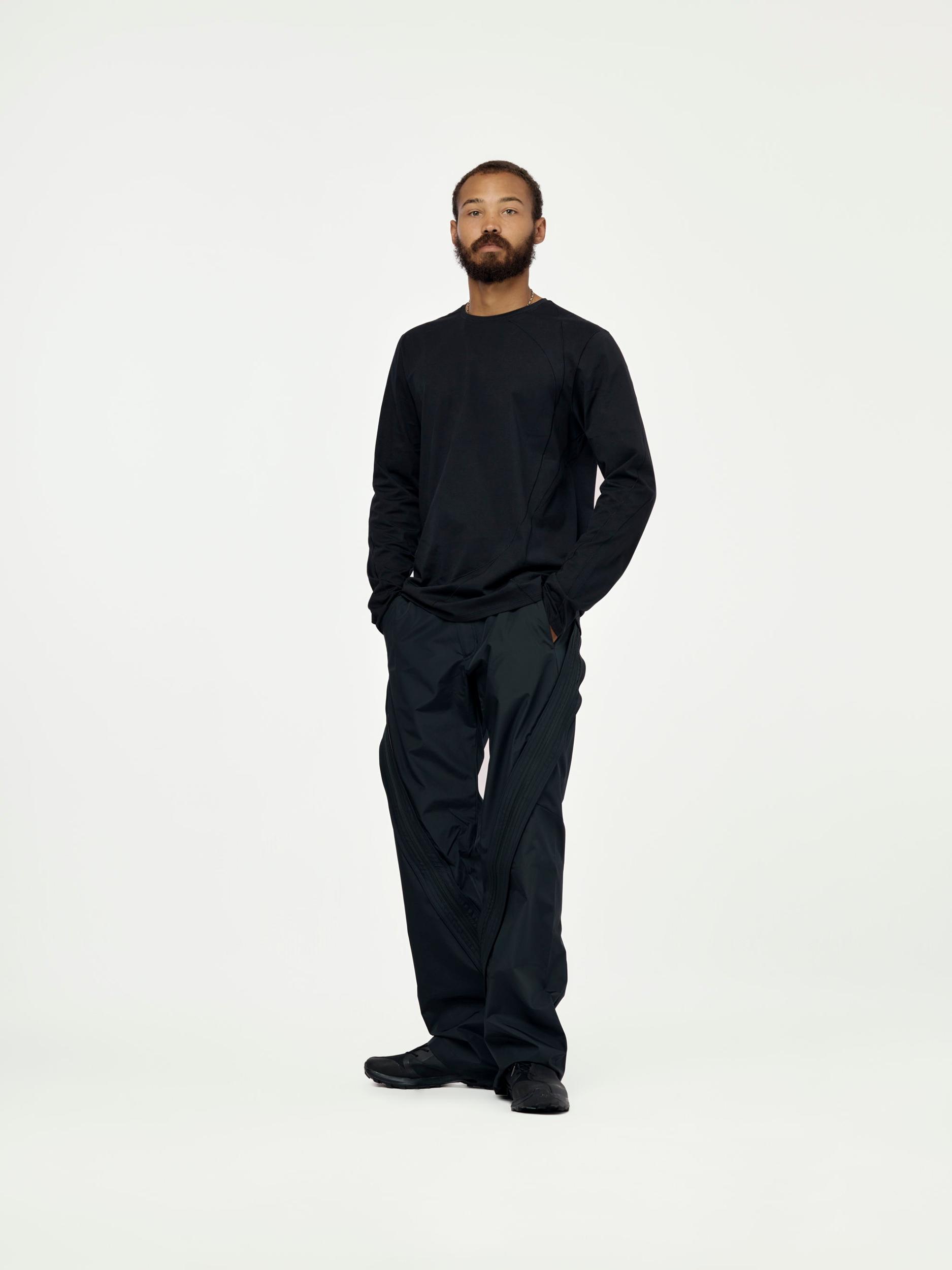 7.0 TECHNICAL PANTS CENTER (BLACK) Product Image