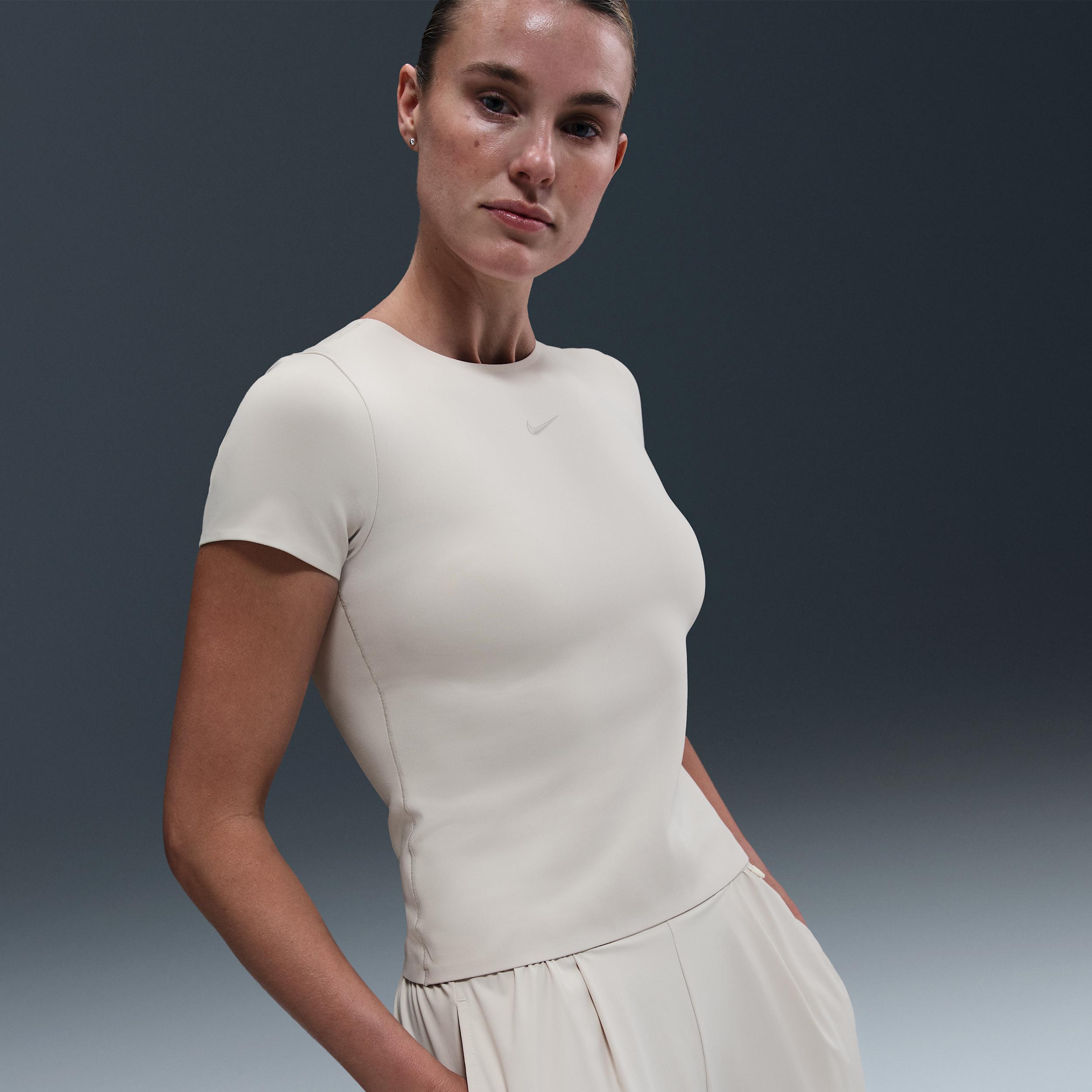 Nike Womens Form Short-Sleeve Top | HQ8079-104 Product Image