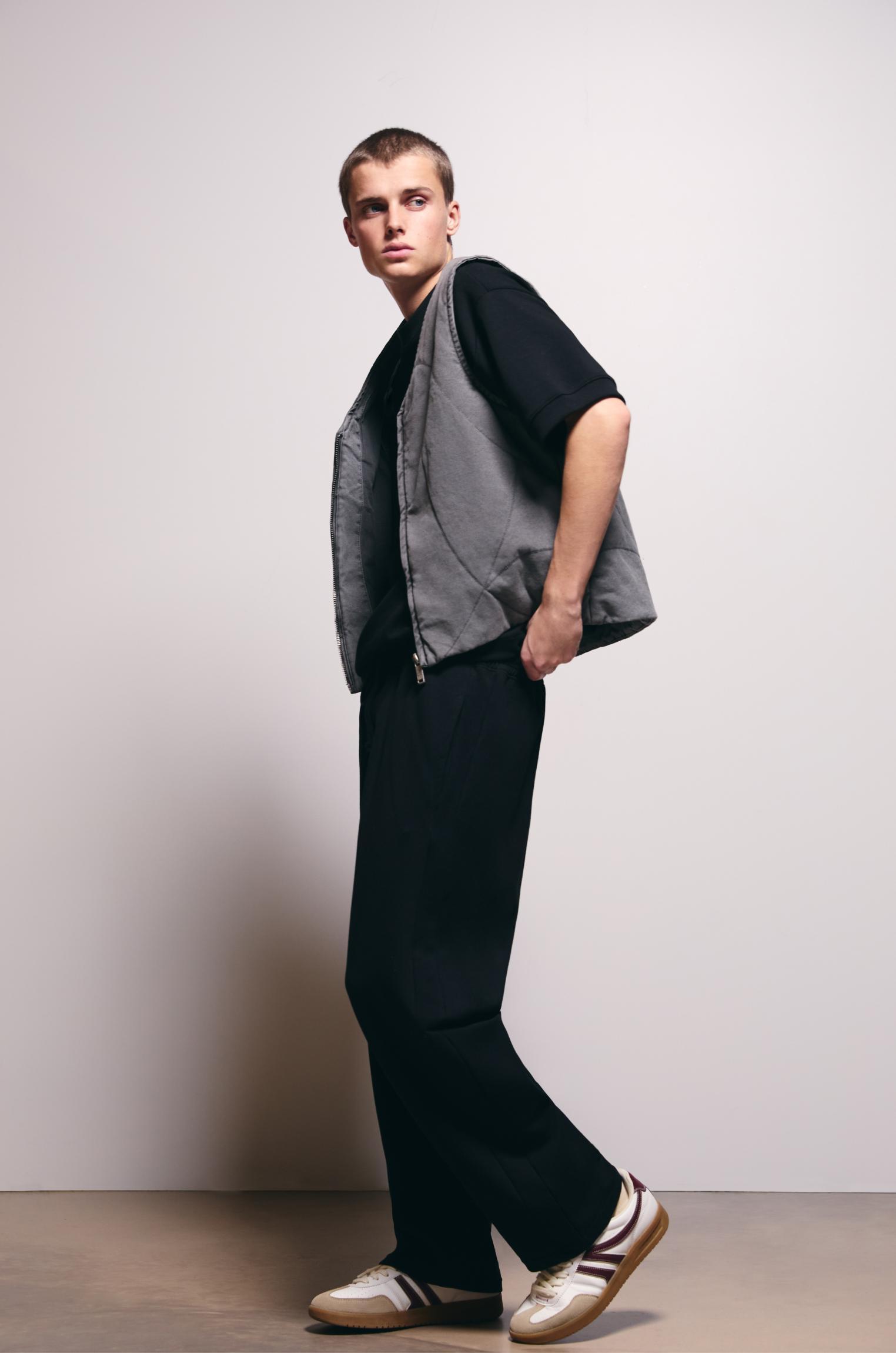 Interlock sweatpants Product Image