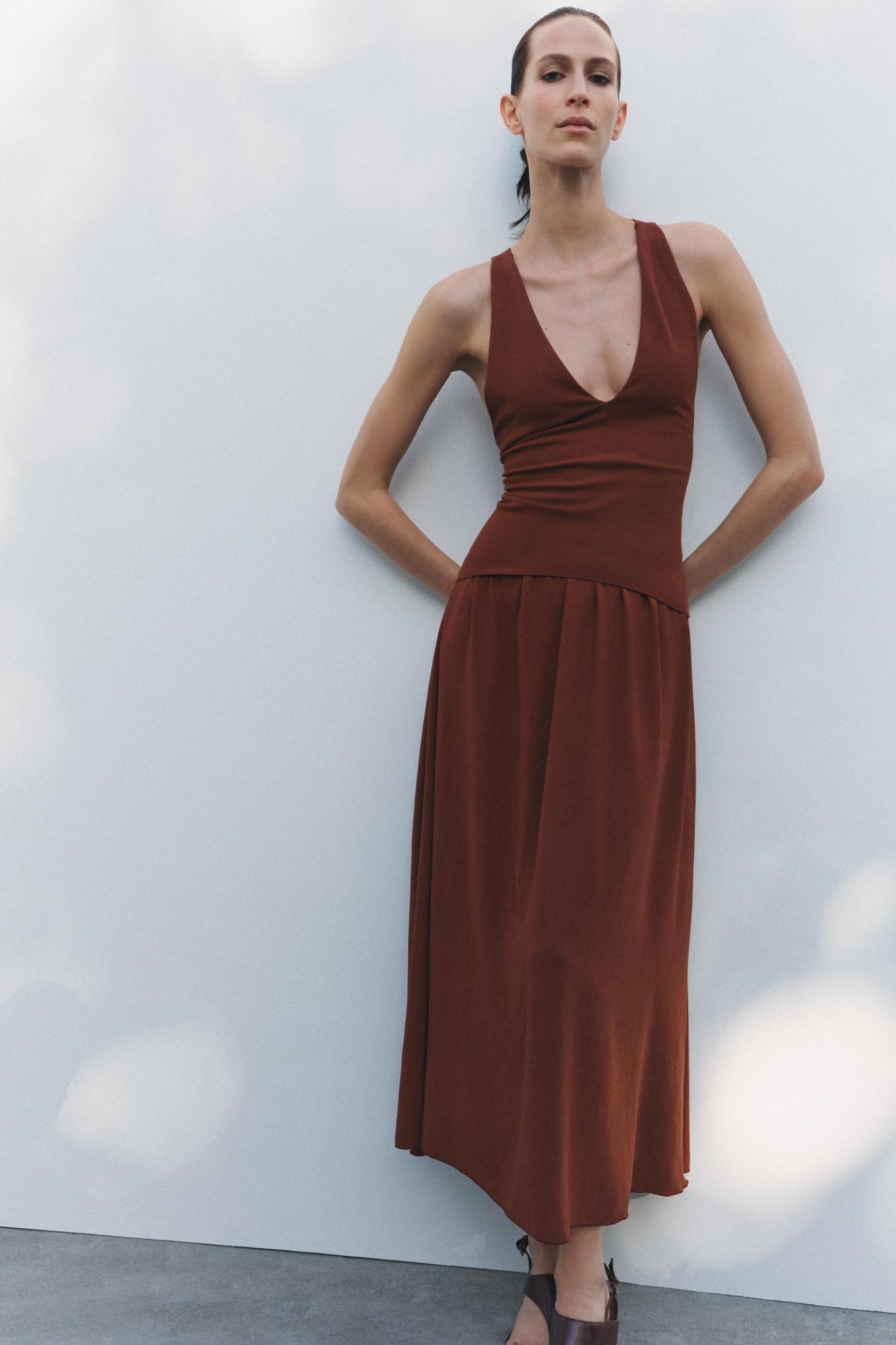 CONTRASTING MIDI DRESS Product Image
