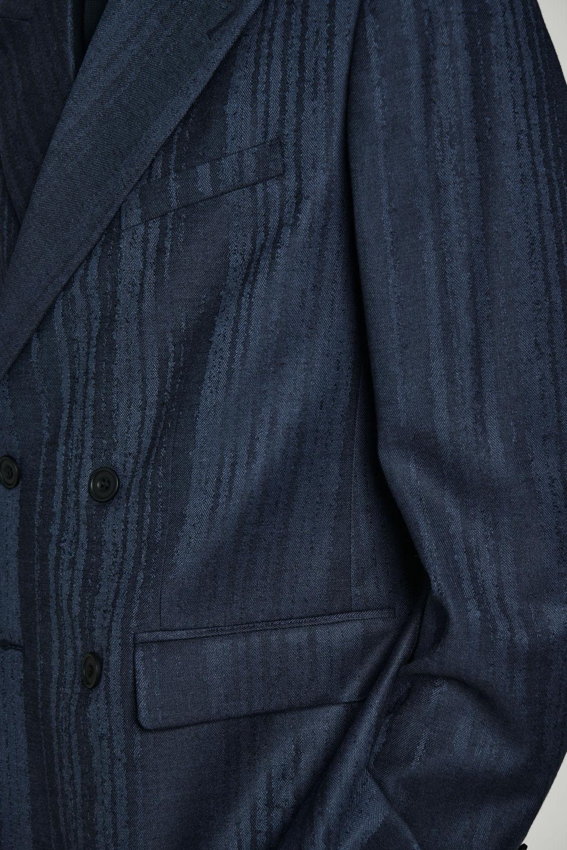 DOUBLE-BREASTED JACQUARD BLAZER Product Image