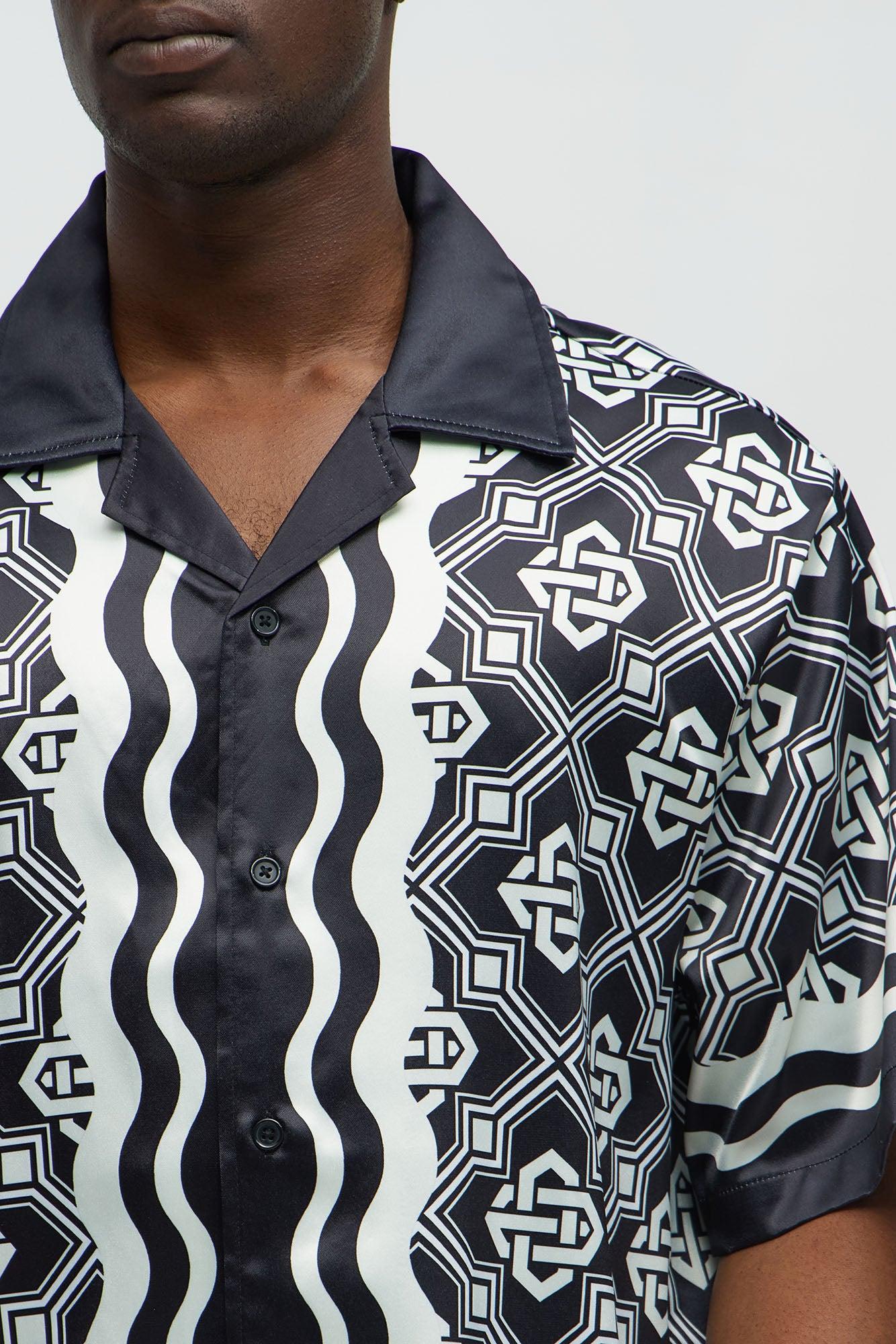 Geometric Wavy Border Cuban Collar Button Up Shirt - Black/combo Male Product Image