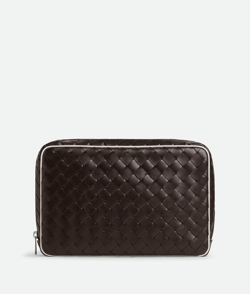 Men's Intrecciato Large Zipped Pouch in Fondant/white Product Image