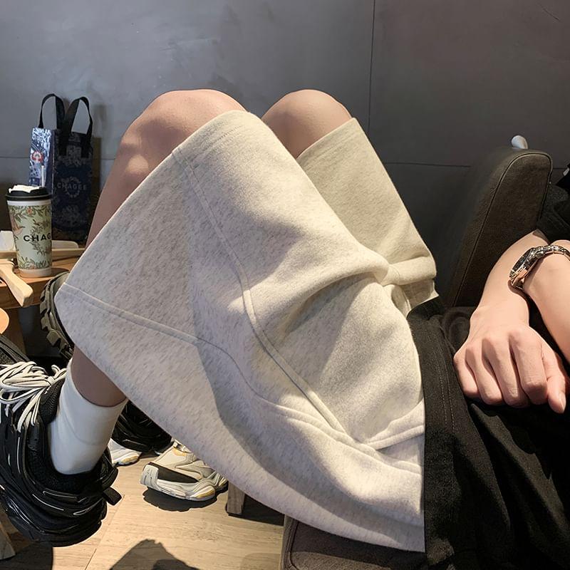 Drawstring Waist Plain Sweatshorts Product Image