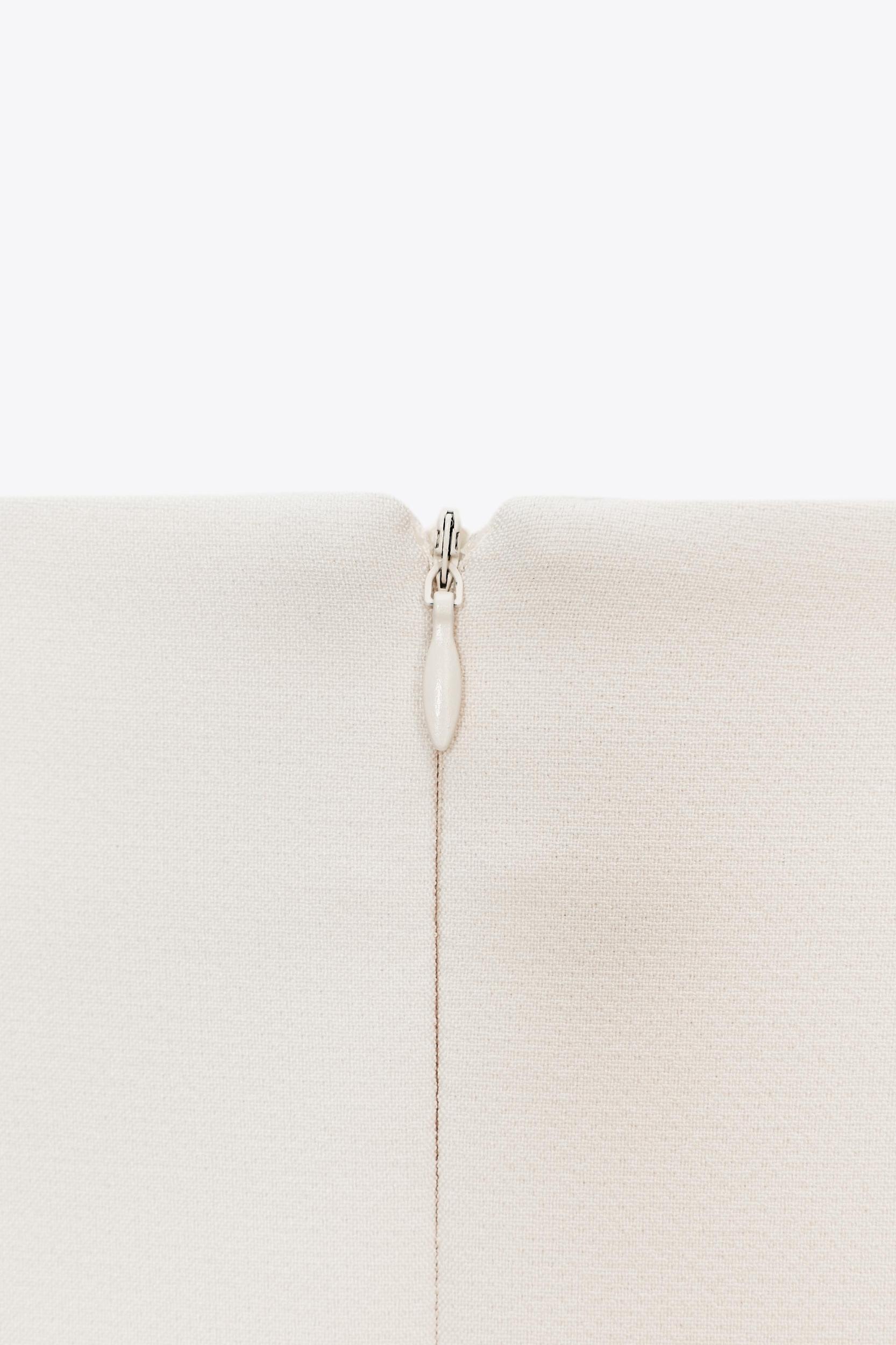 CREPE MIDI SKIRT WITH BELT Product Image