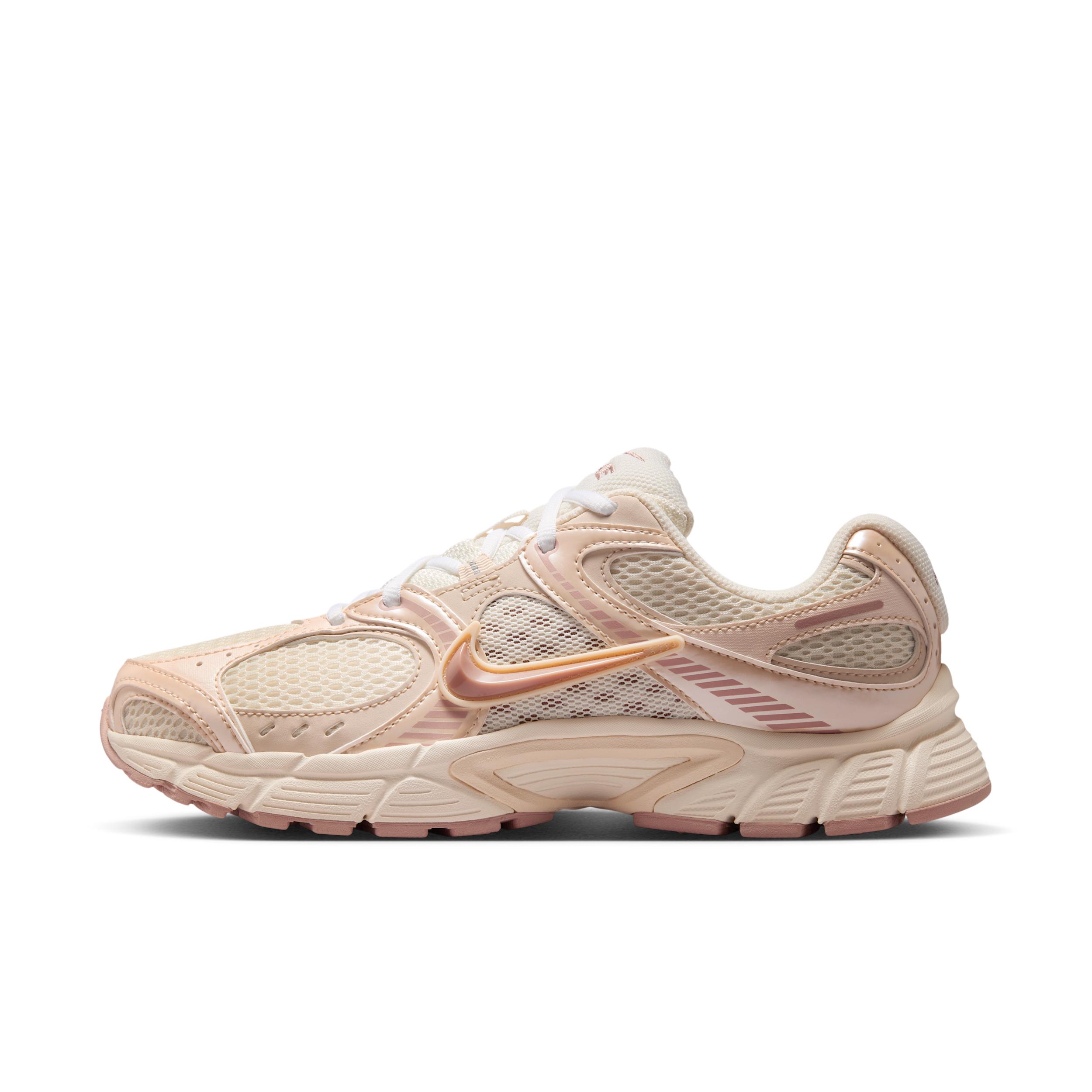 Nike Womens V5 RNR Shoes | IH5088-001 Product Image