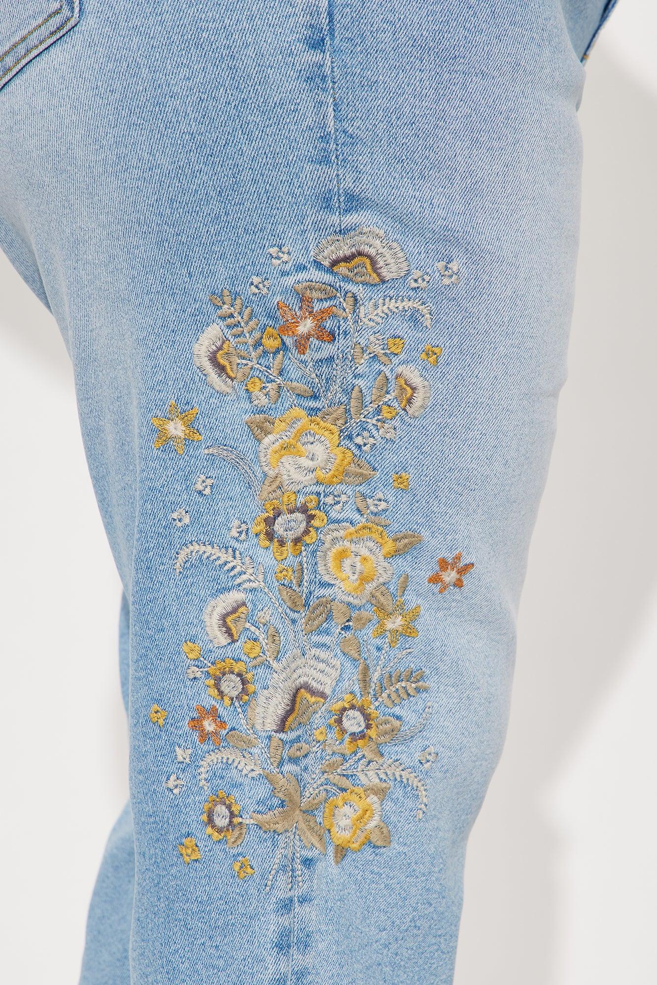 Midsummer Embroidered Capri Skinny Jeans - Light Blue Wash Female Product Image