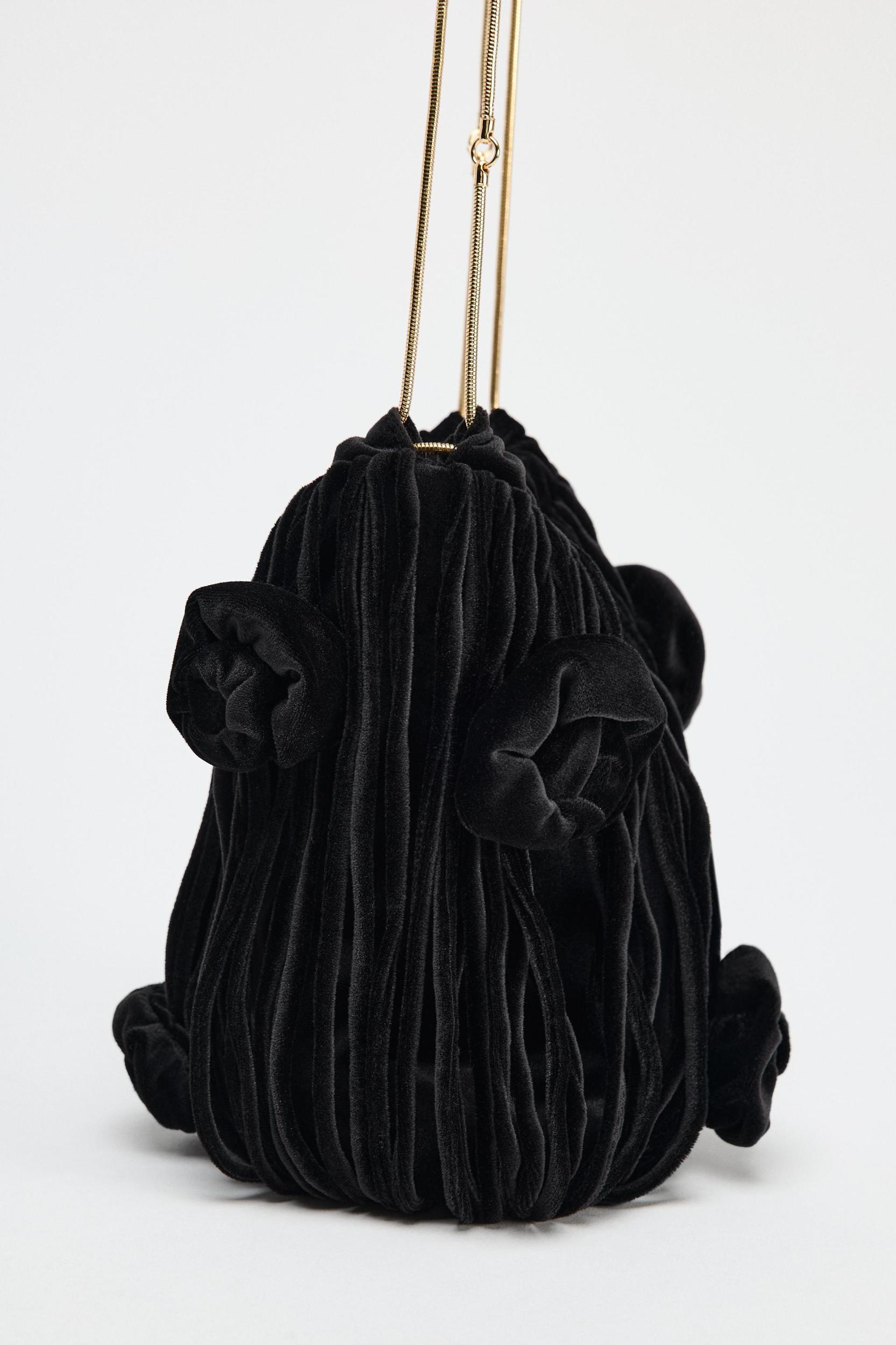 FLORAL VELVET EFFECT BUCKET BAG Product Image