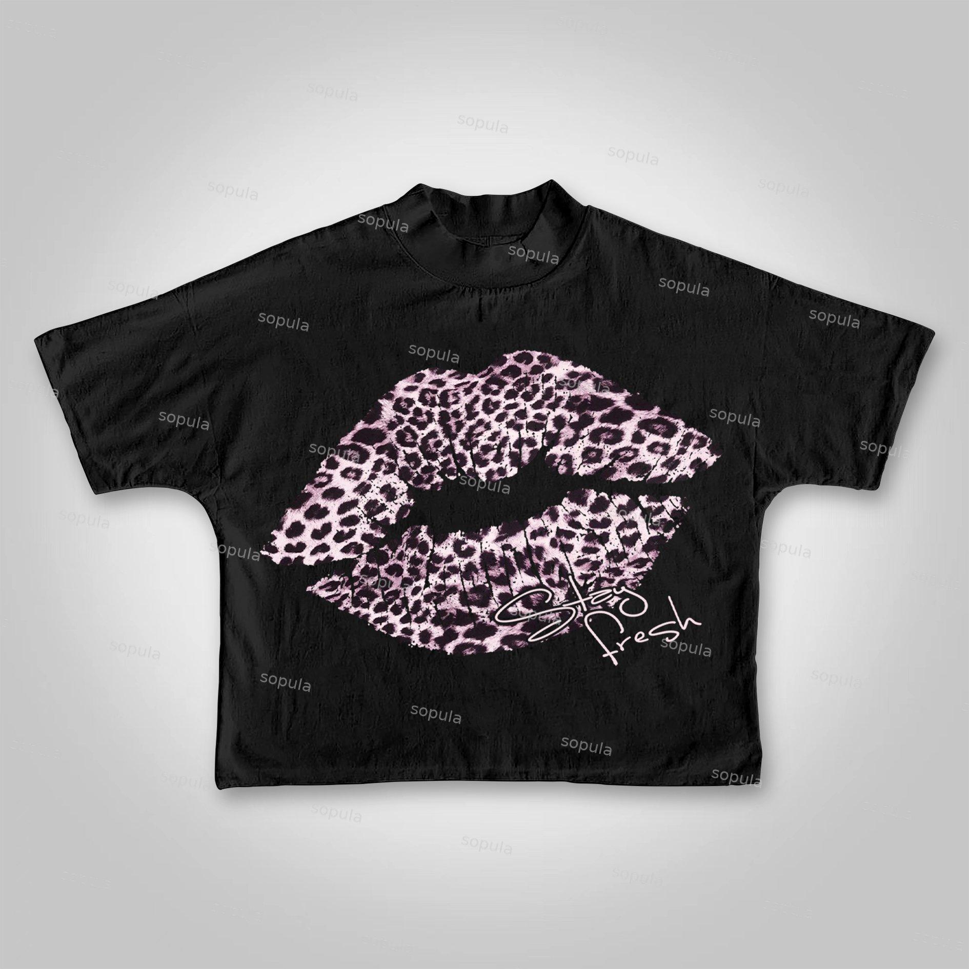 Sopula No. 69 Leopard Lips Graphic Cropped T-shirt Product Image