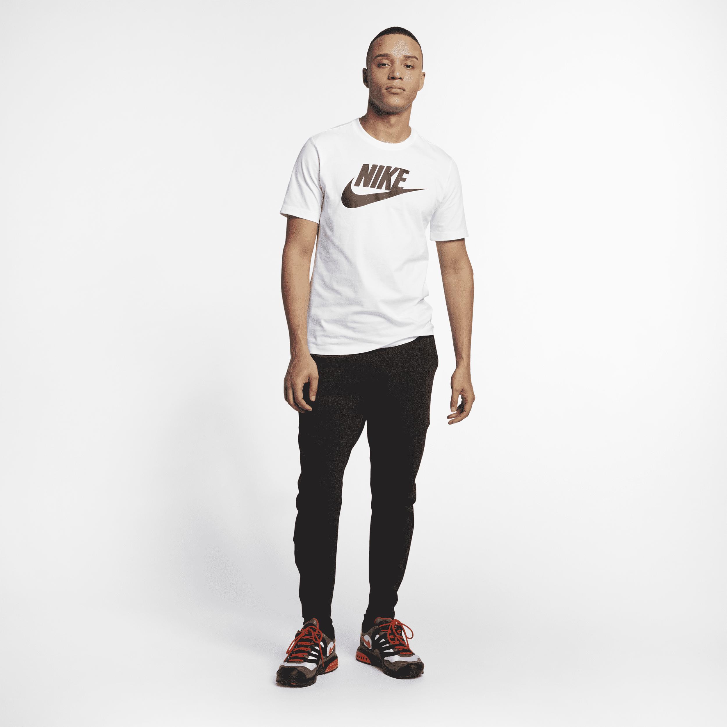 Mens Nike Sportswear T-Shirt | AR5004-101 Product Image