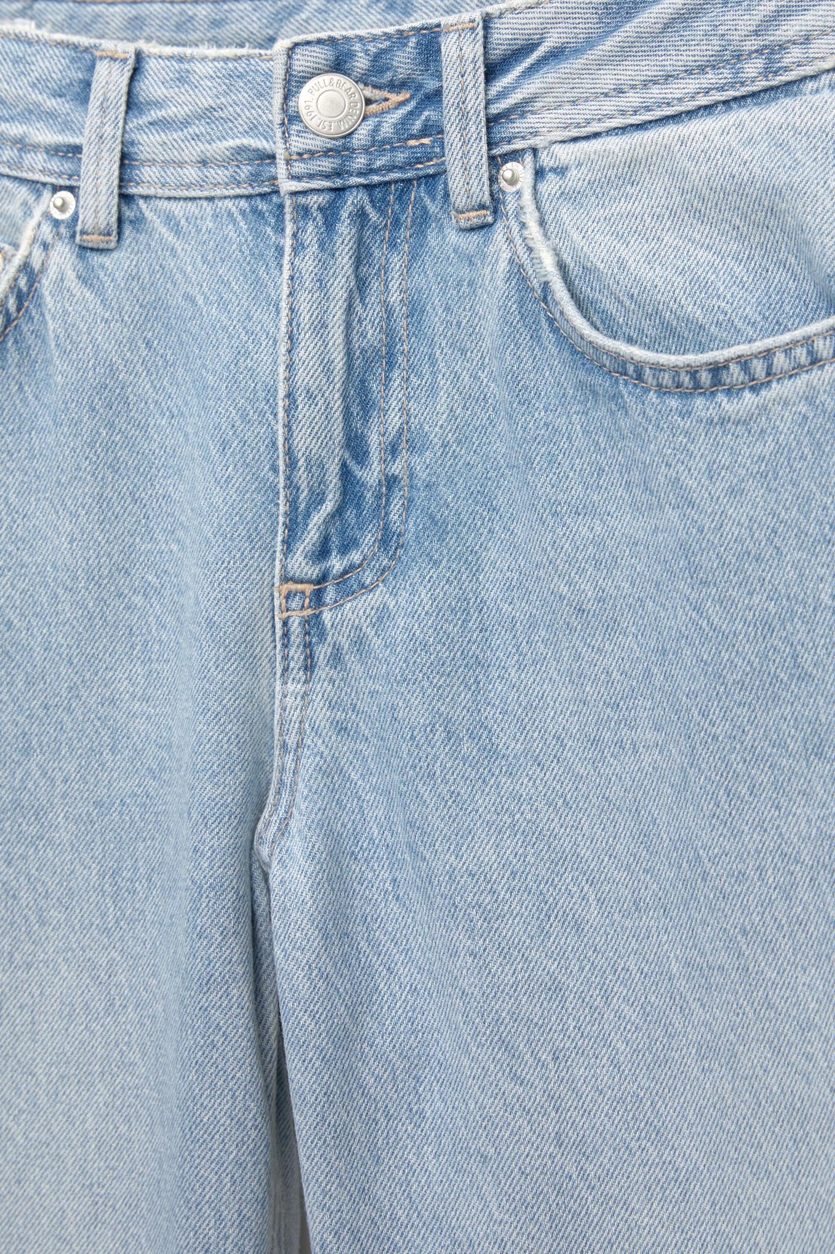 Low-waist straight-leg jeans Product Image