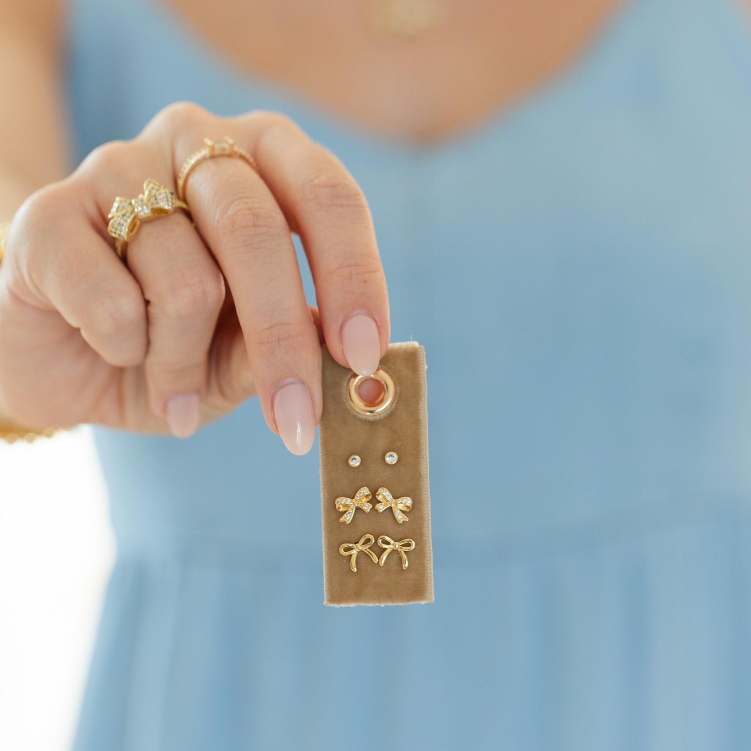 Bow Velvet Stud Set Product Image