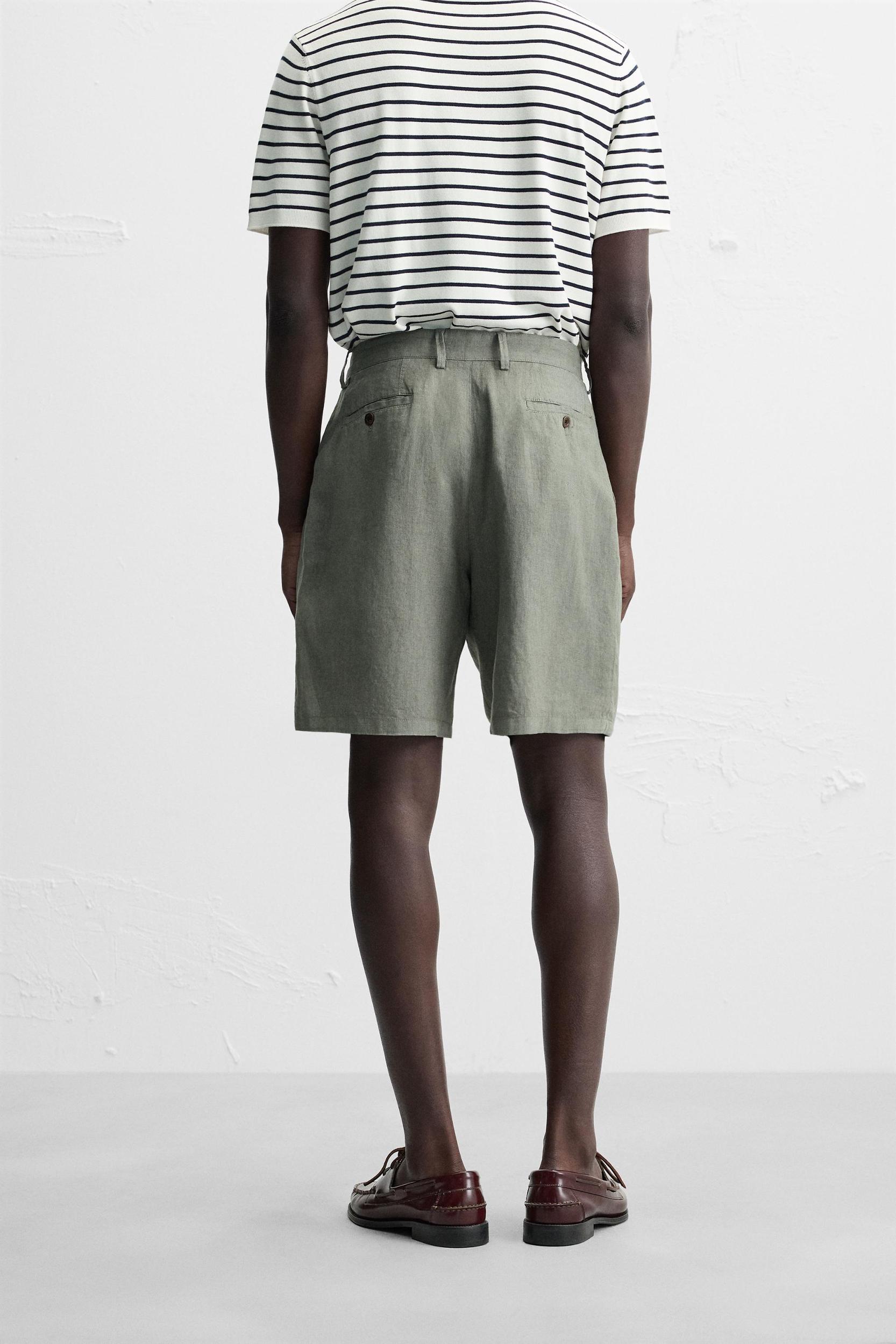 100% LINEN PLEATED SHORTS Product Image