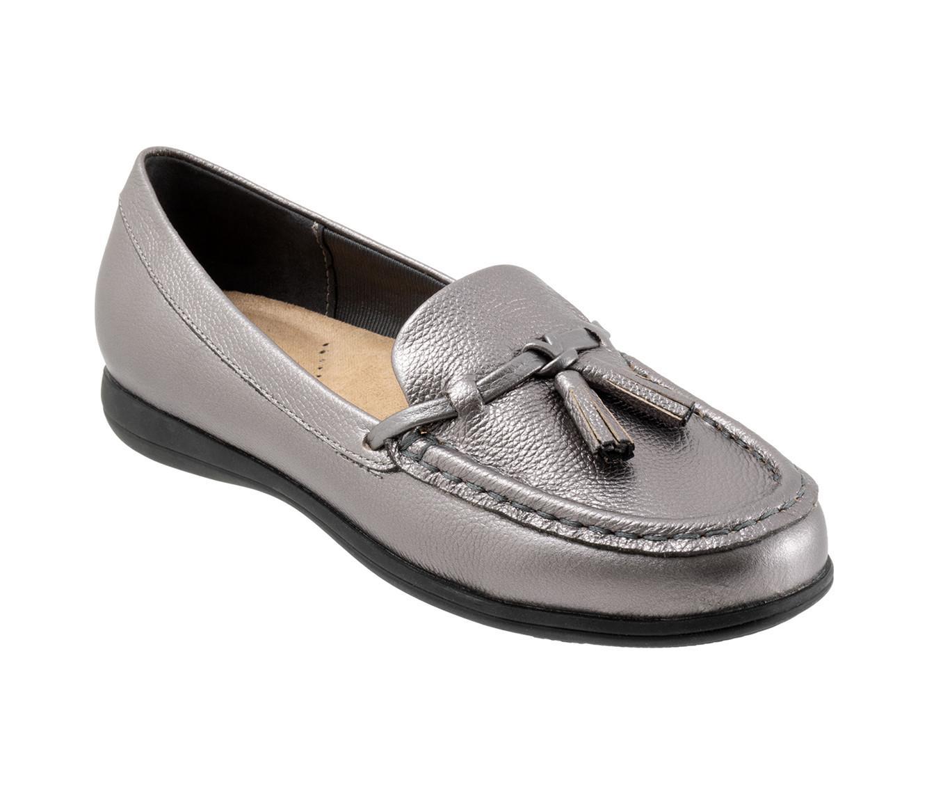 Women's Trotters Dawson Moccasin Loafers Product Image