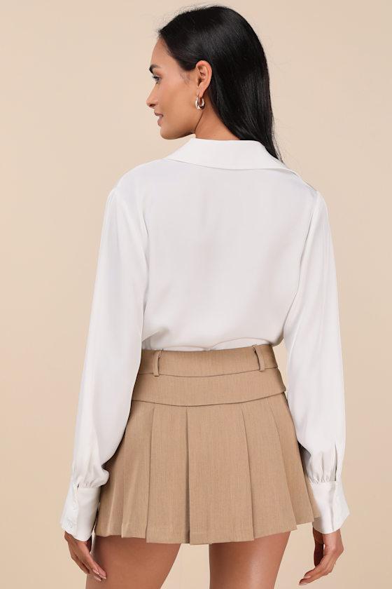 On It Khaki Pleated Mini Skirt Product Image
