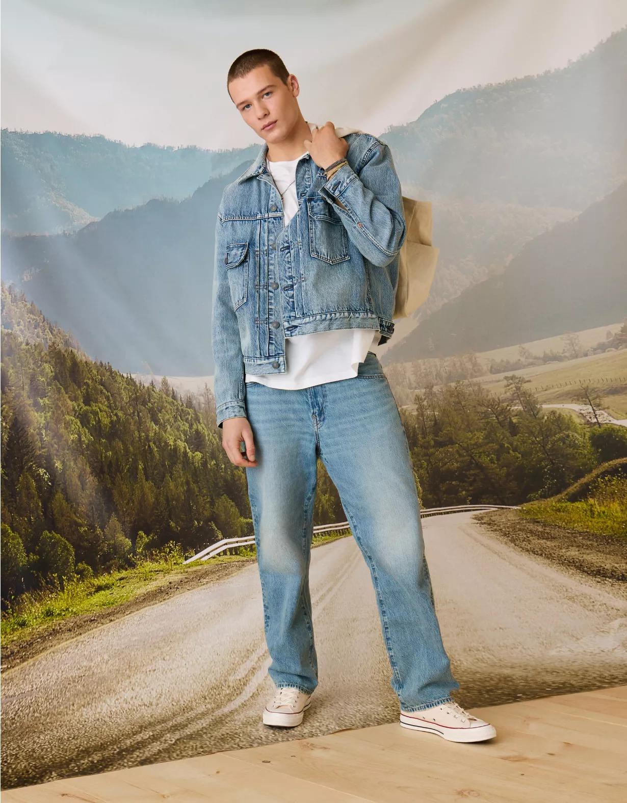 AE Lightweight Loose Jean Product Image