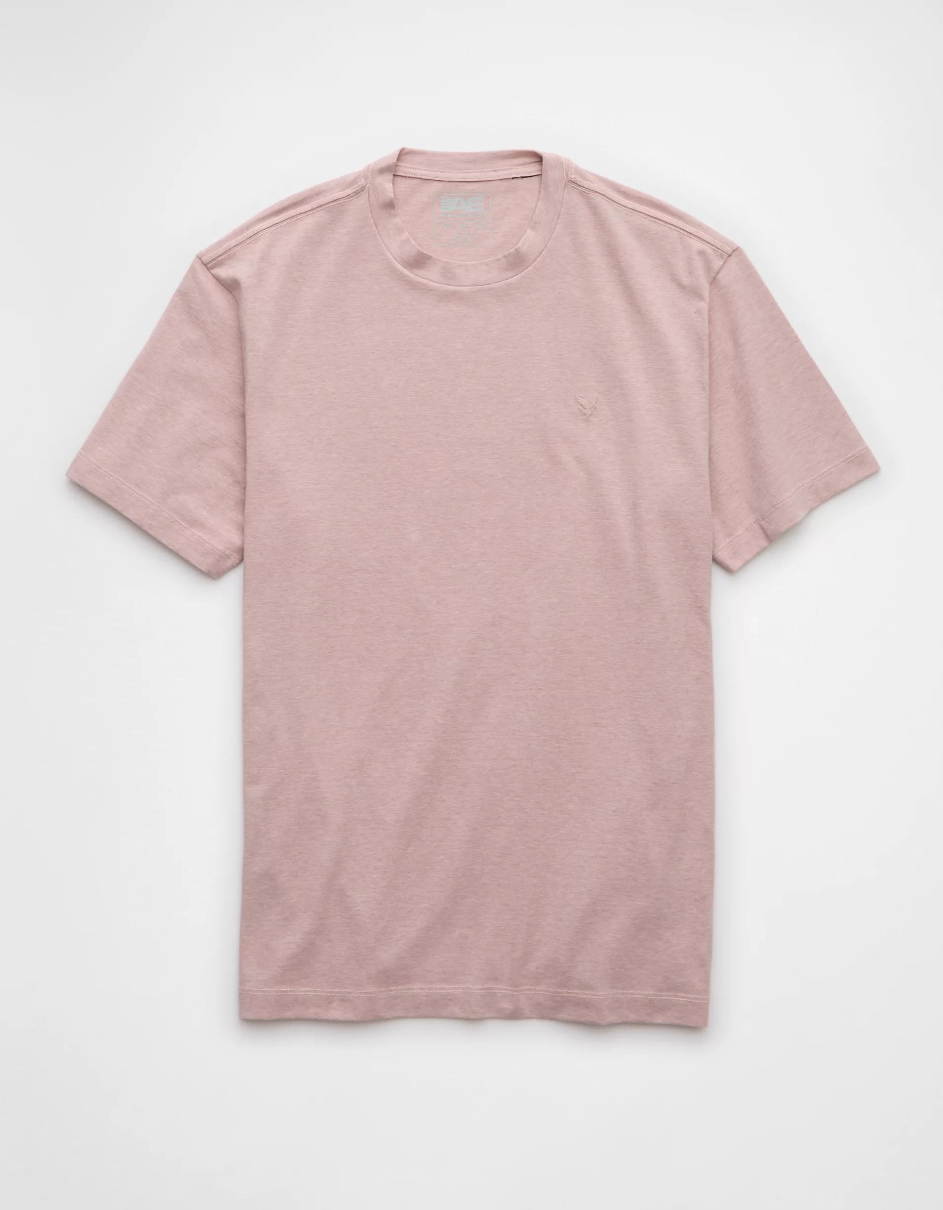 AE 24/7 Club T-Shirt Product Image