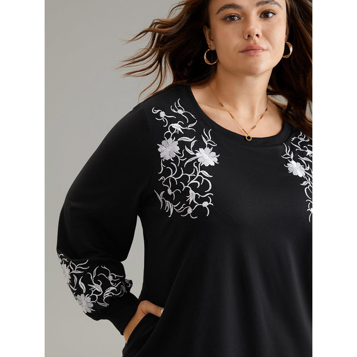 Plus Size Floral Embroidered Pocket Elastic Cuffs Sweatshirt Women Black Elegant Rib Knit Round Neck Dailywear Sweatshirts BloomChic 12/L Product Image