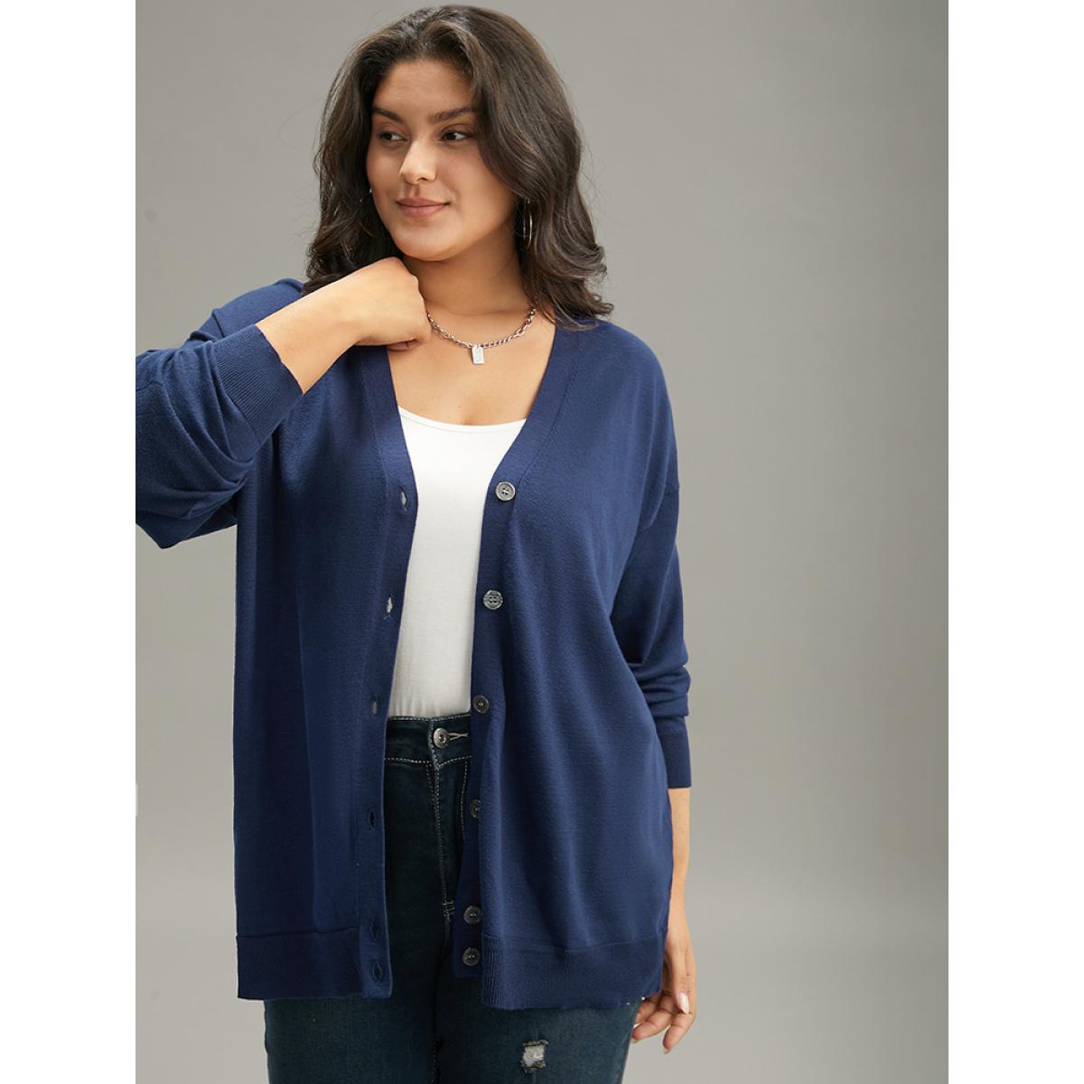 Plus Size Halloween Wing Print Elastic Cuffs Sweatshirt Women Black Casual Printed V-neck Dailywear Sweatshirts BloomChic 26/4X Product Image