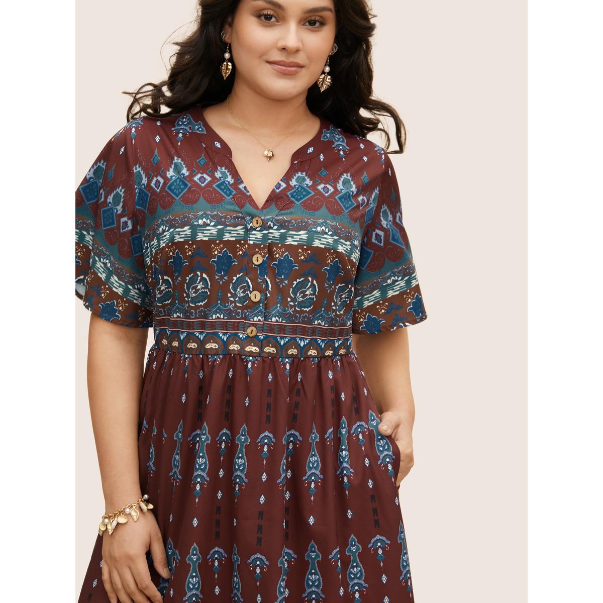 Plus Size Bandana Print Notched Button Detail Dress Scarlet Women Resort Gathered Notched collar Short sleeve Curvy BloomChic 18-20/2X Product Image