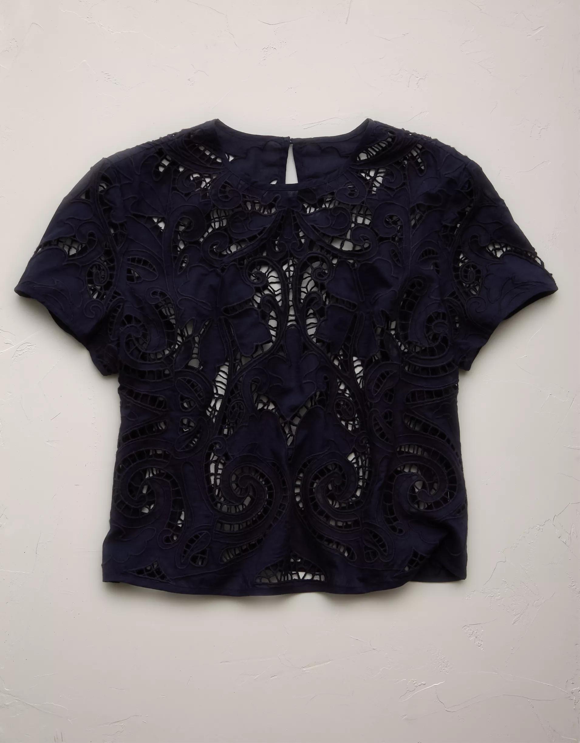 AE77 Premium Lace Shirt Product Image