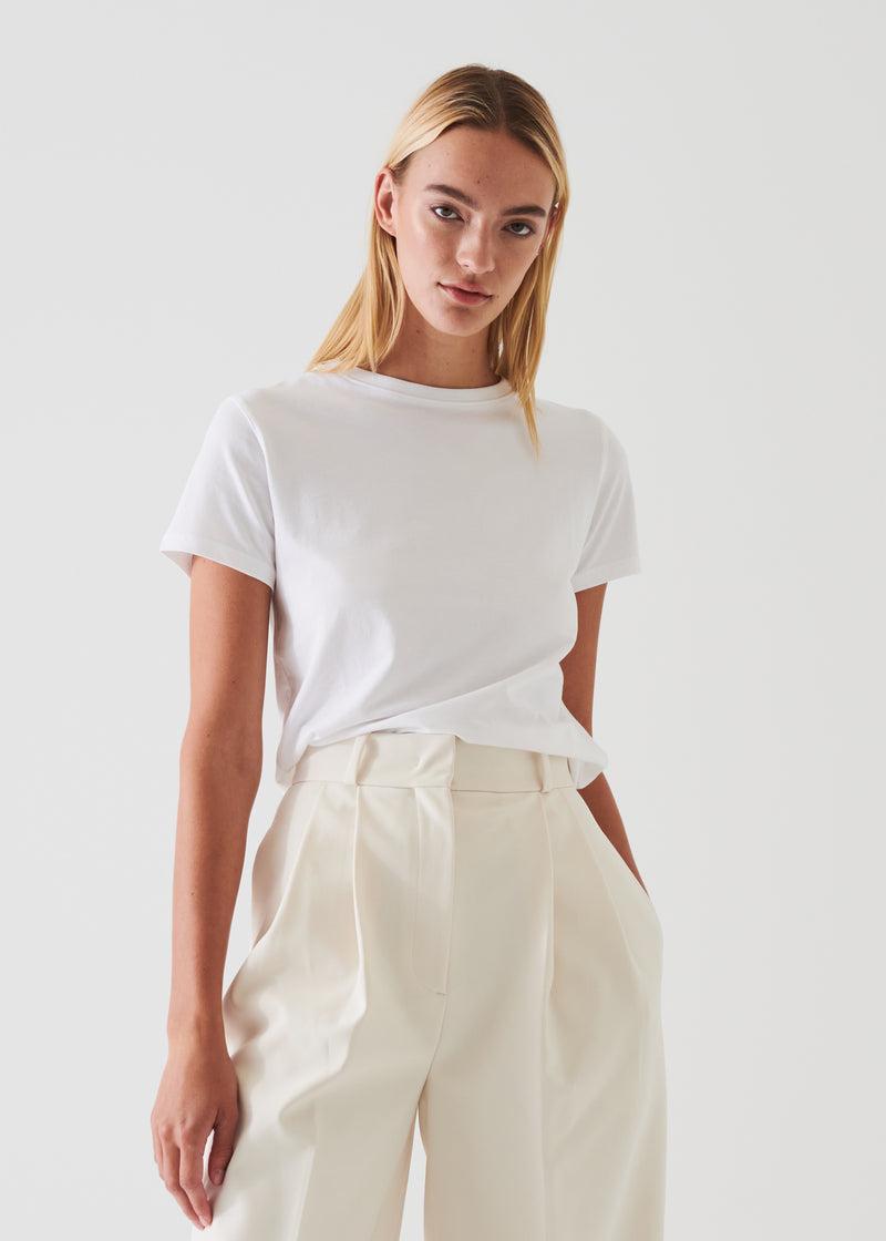 Patrick Assaraf Women's PIMA COTTON STRETCH SLIM T-SHIRT Product Image