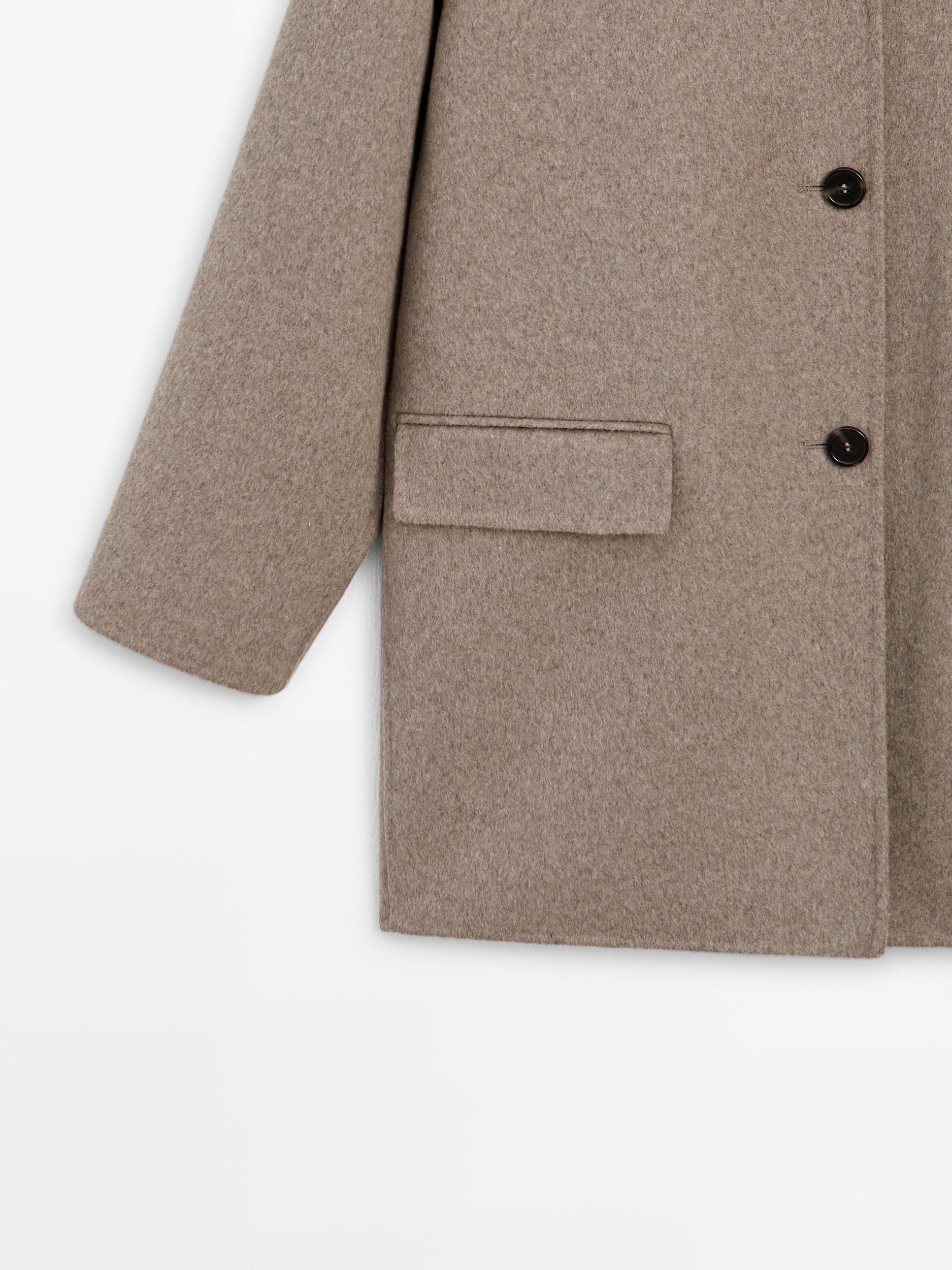 Medium wool blend coat Product Image