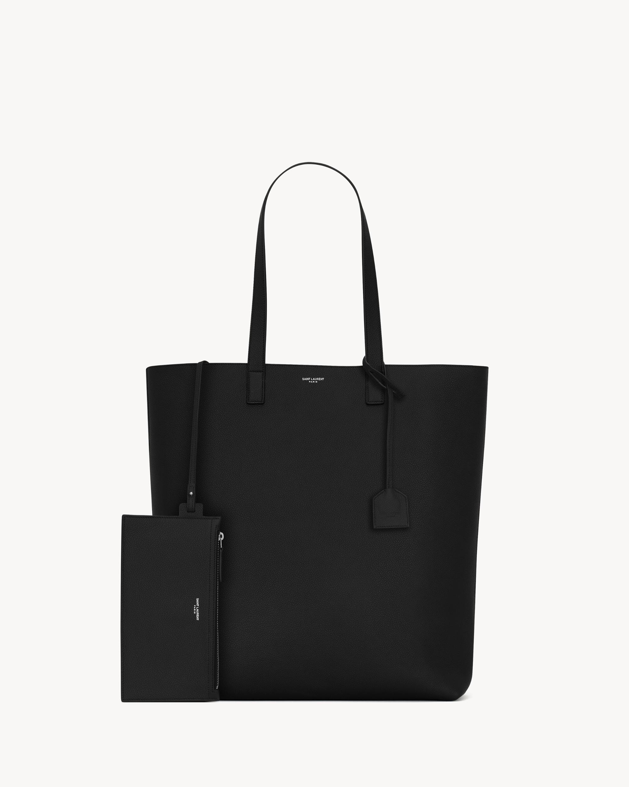 BOLD shopping bag in grained leather Product Image