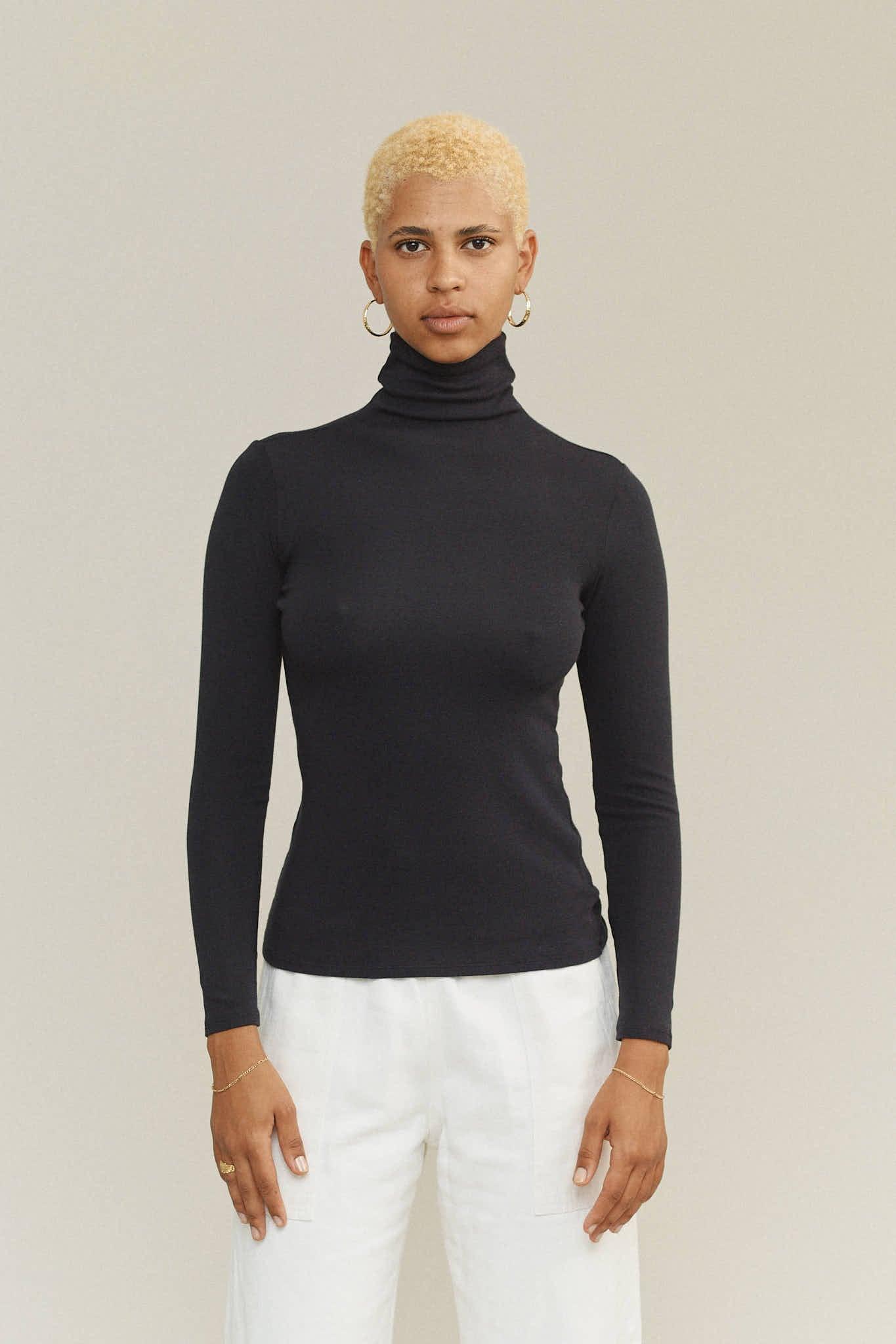Whidbey Turtleneck Female Product Image
