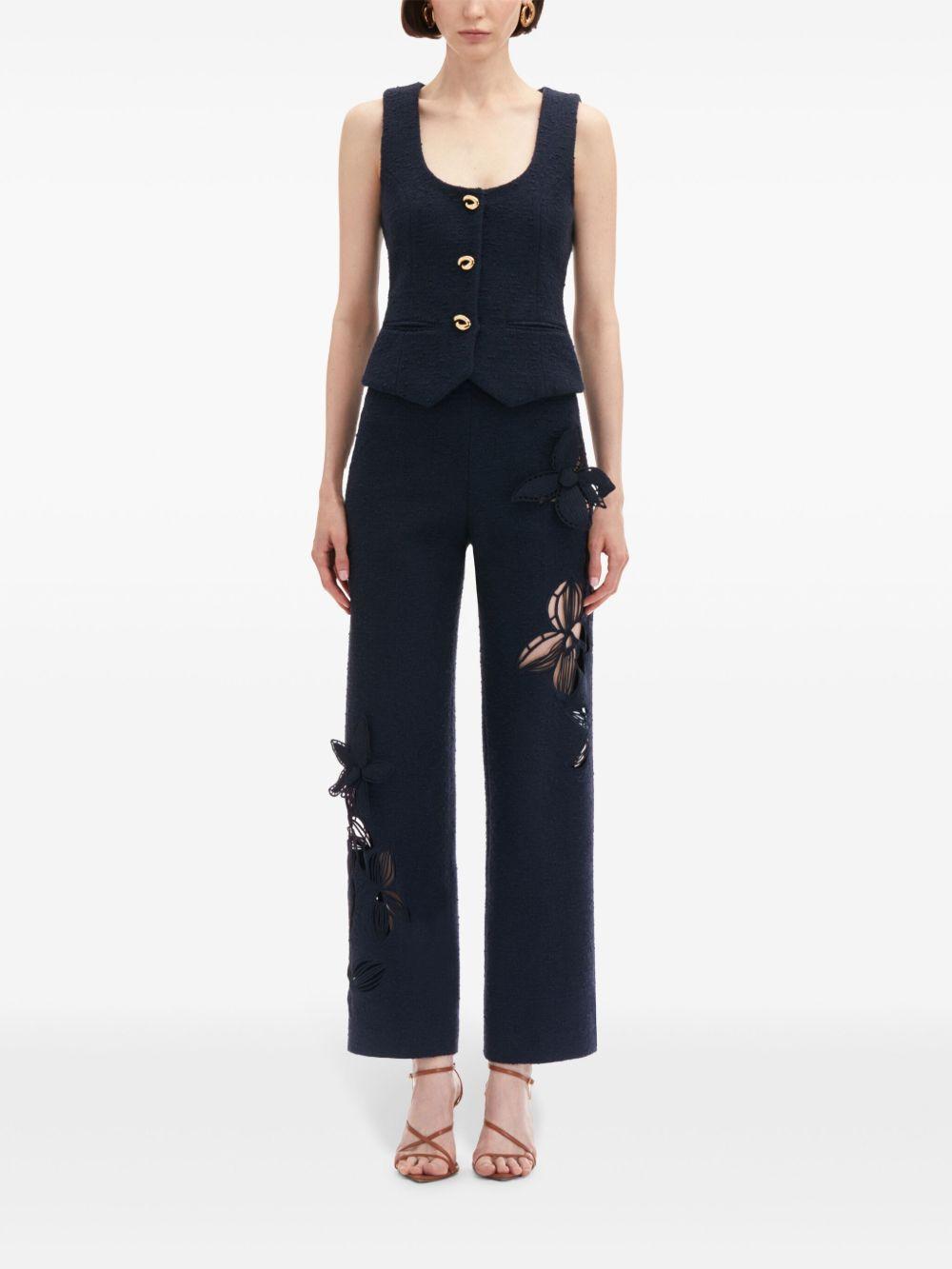 O Button tweed vest Product Image