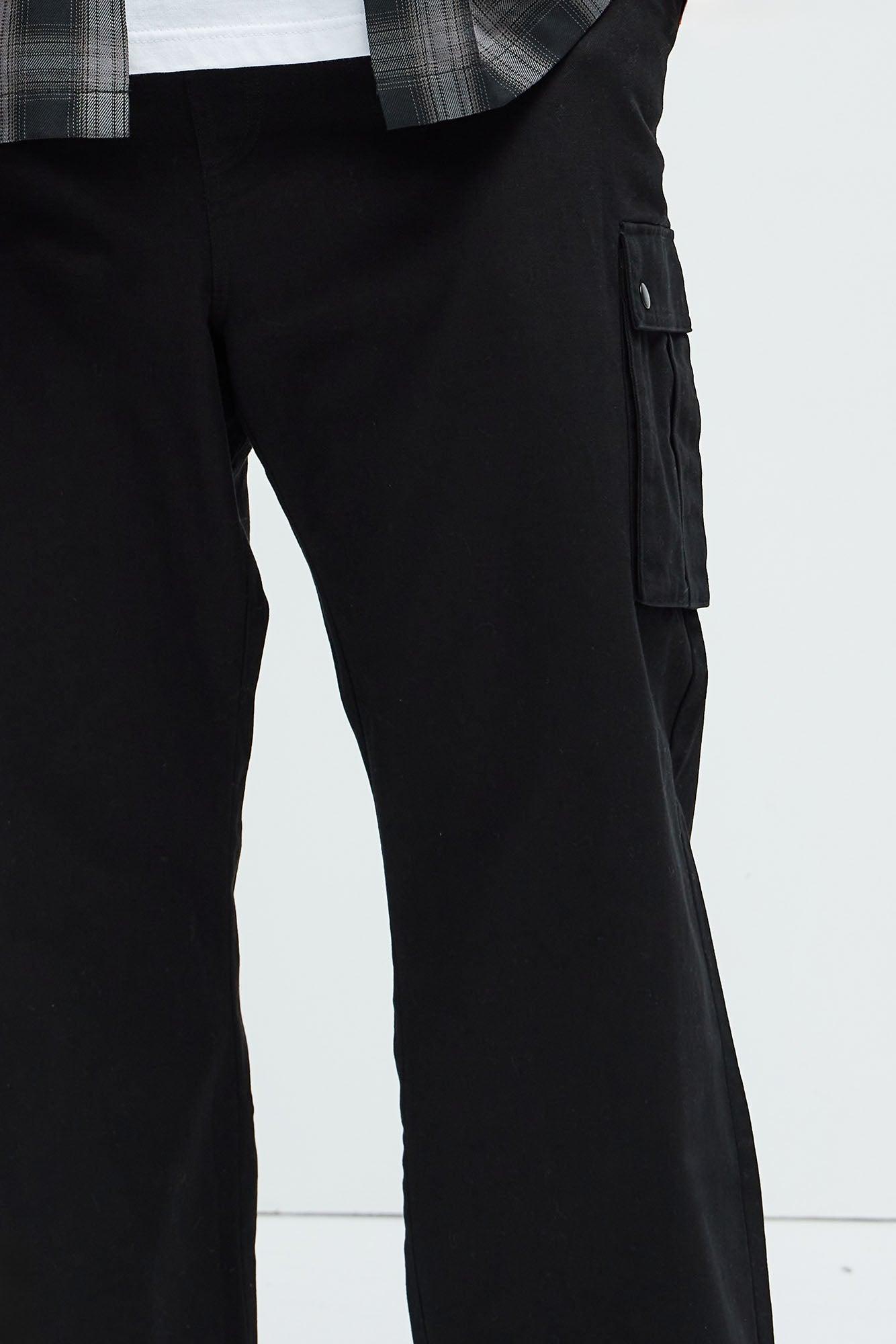 Berry Straight Cargo Pants - Black Product Image