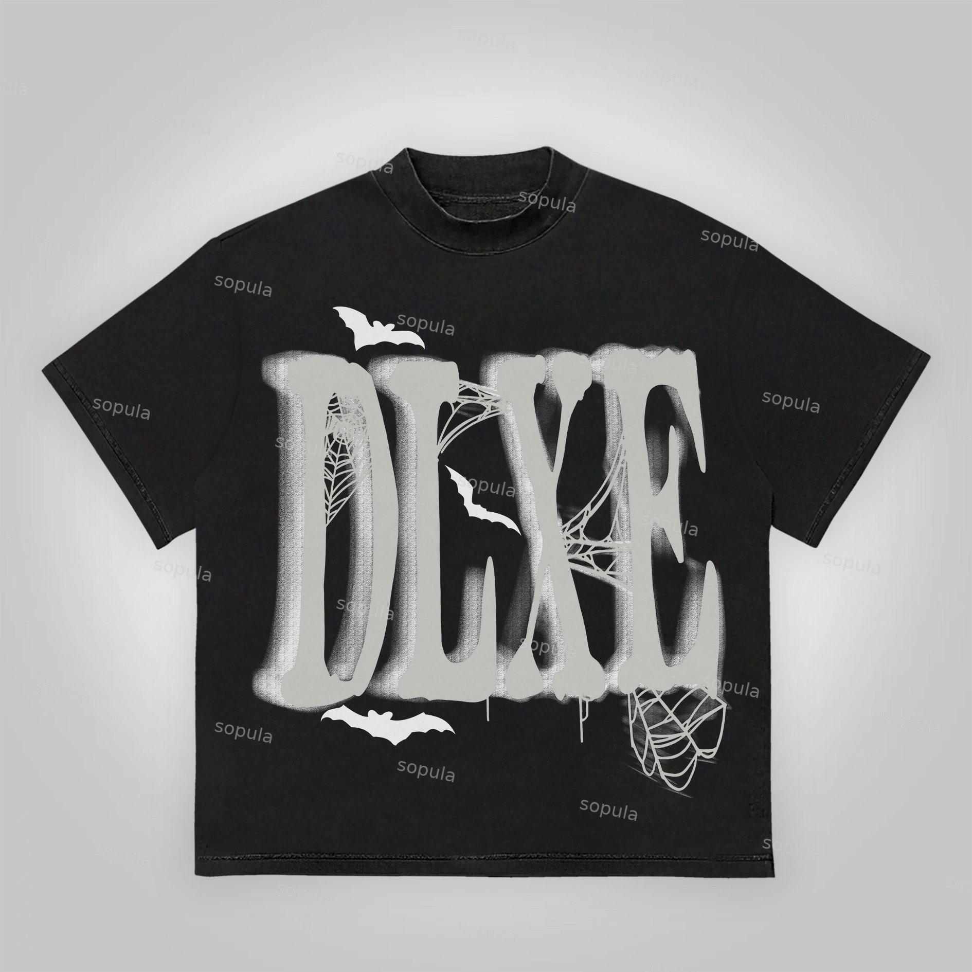 Vintage Dlxe Bat Graphic Casual Street T-Shirt Product Image