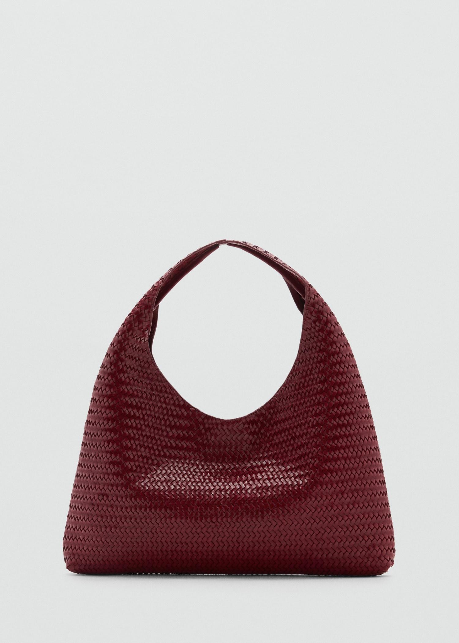 Medium braided leather shoulder bag - Women | MANGO USA Product Image