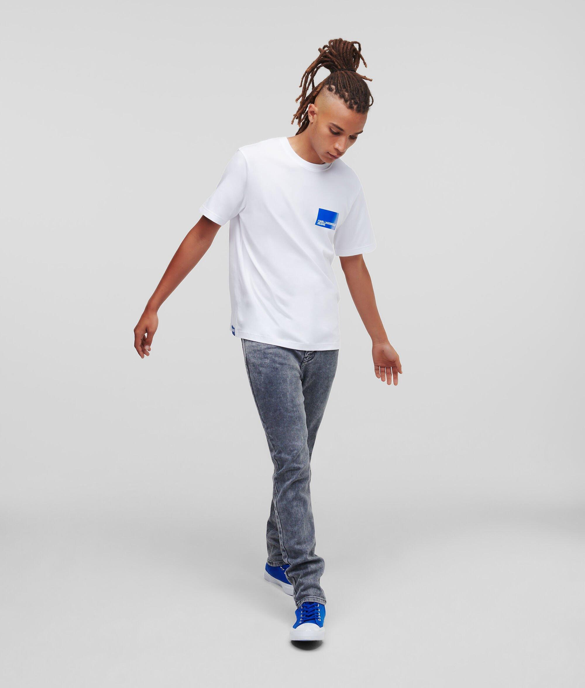 SHORT-SLEEVED T-SHIRT Product Image