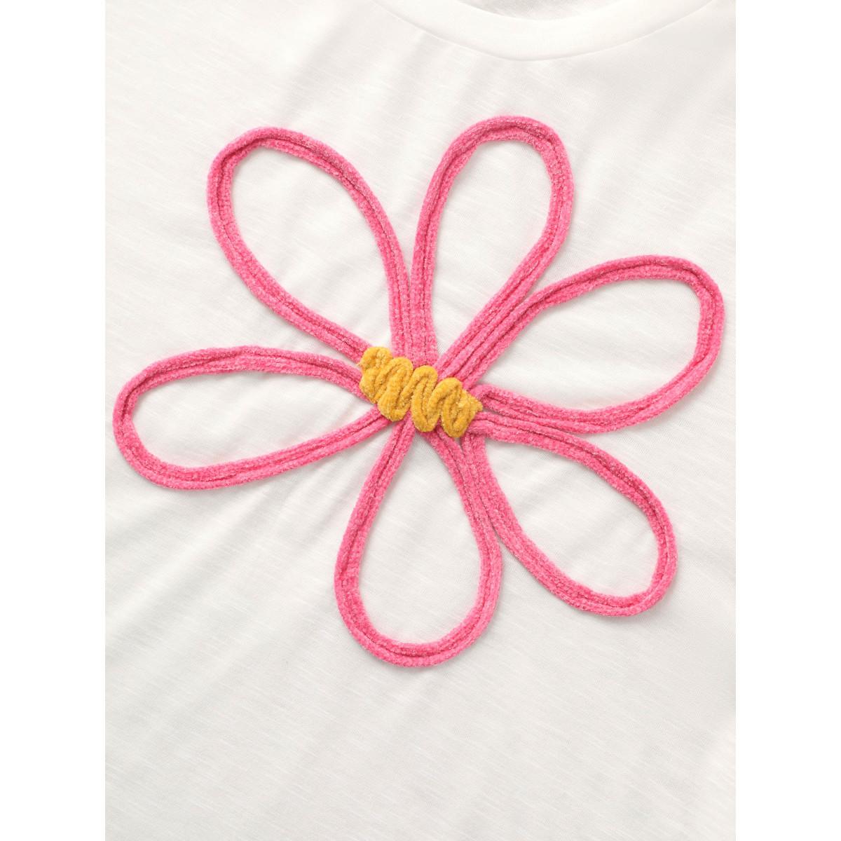 Plus Size Bamboo Textured Floral Embroided T-shirt Originalwhite Women Casual Contrast Natural Flowers Round Neck Everyday T-shirts BloomChic 12/L Product Image